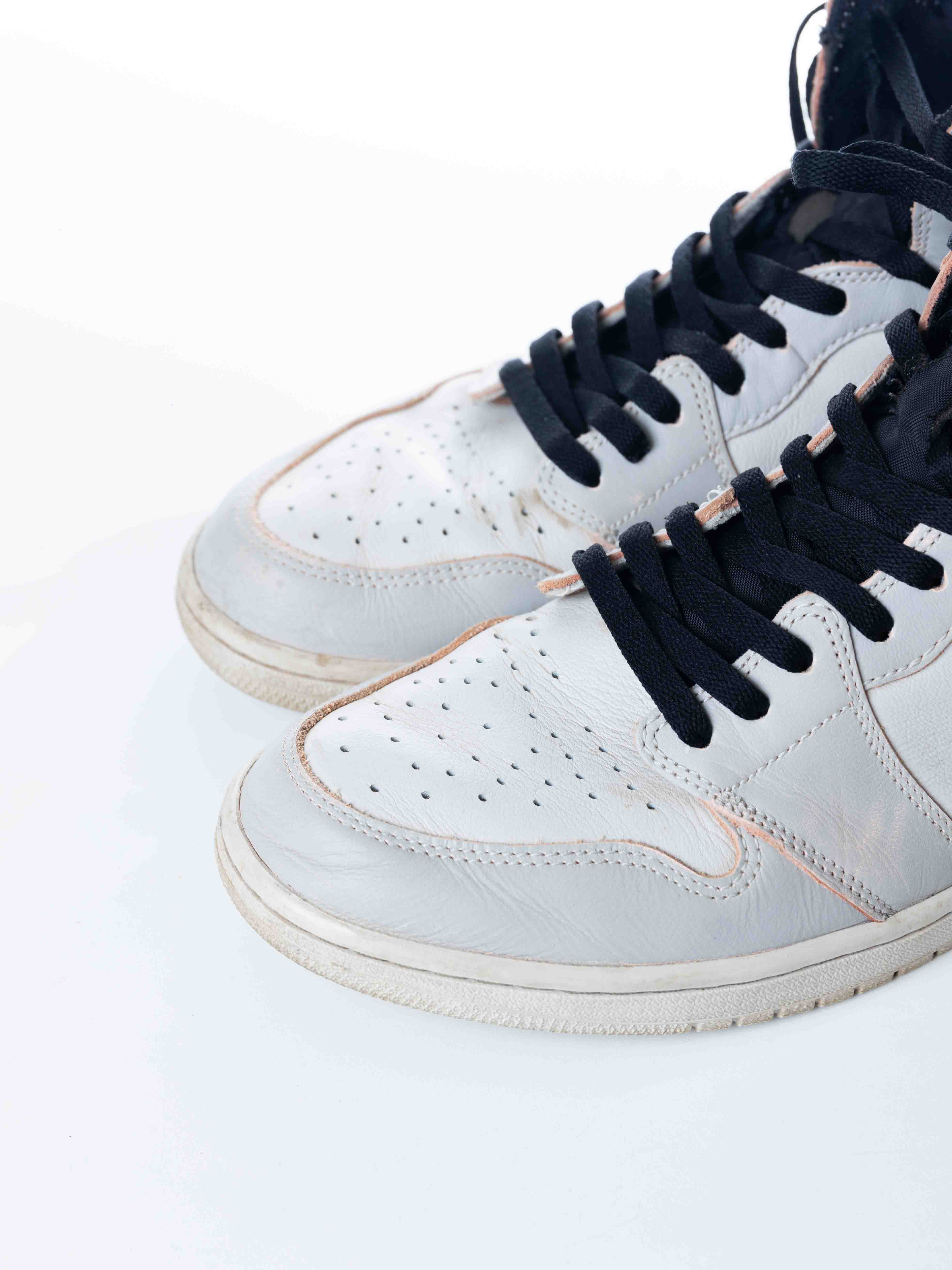 Nike Jordan 1 Retro High OG Defiant SB NYC To Paris - view 2