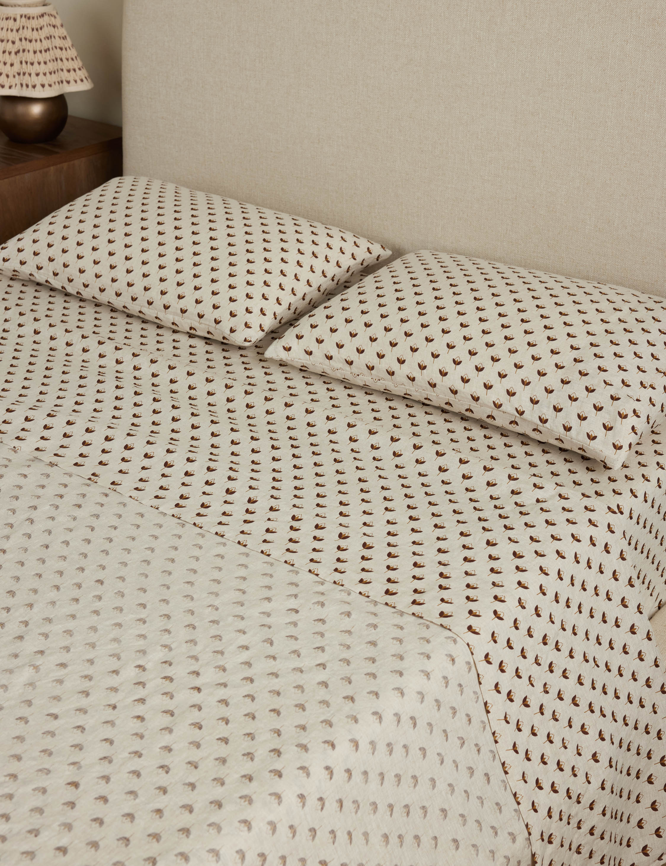 Lulu and Georgia Poiret European Flax Linen® Sheet Set - view 6
