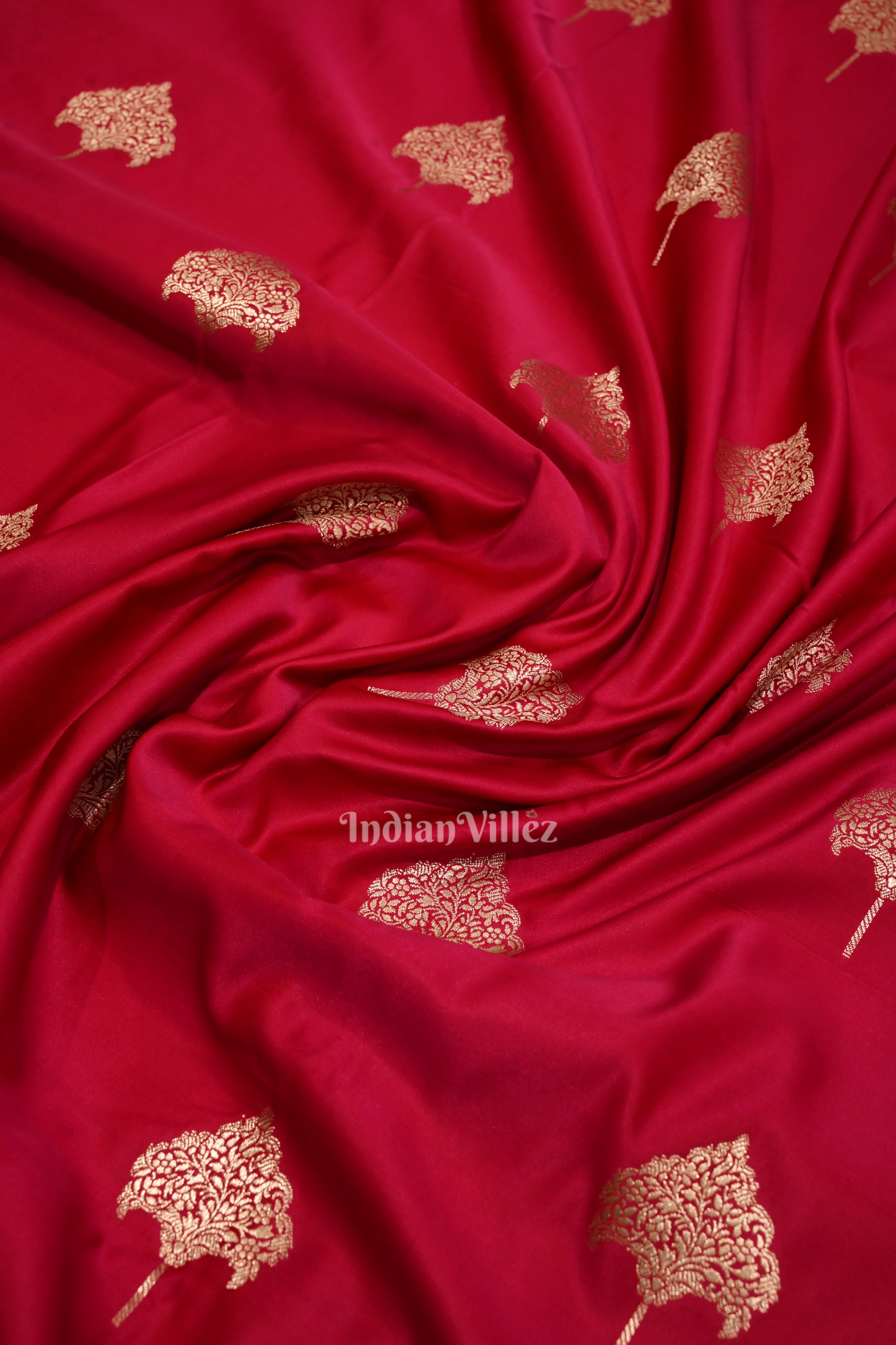 IndianVillèz Latest Gergeous Bridal Rani Pink Soft Pure Mashru Satin Silk Banarasi Saree - view 2