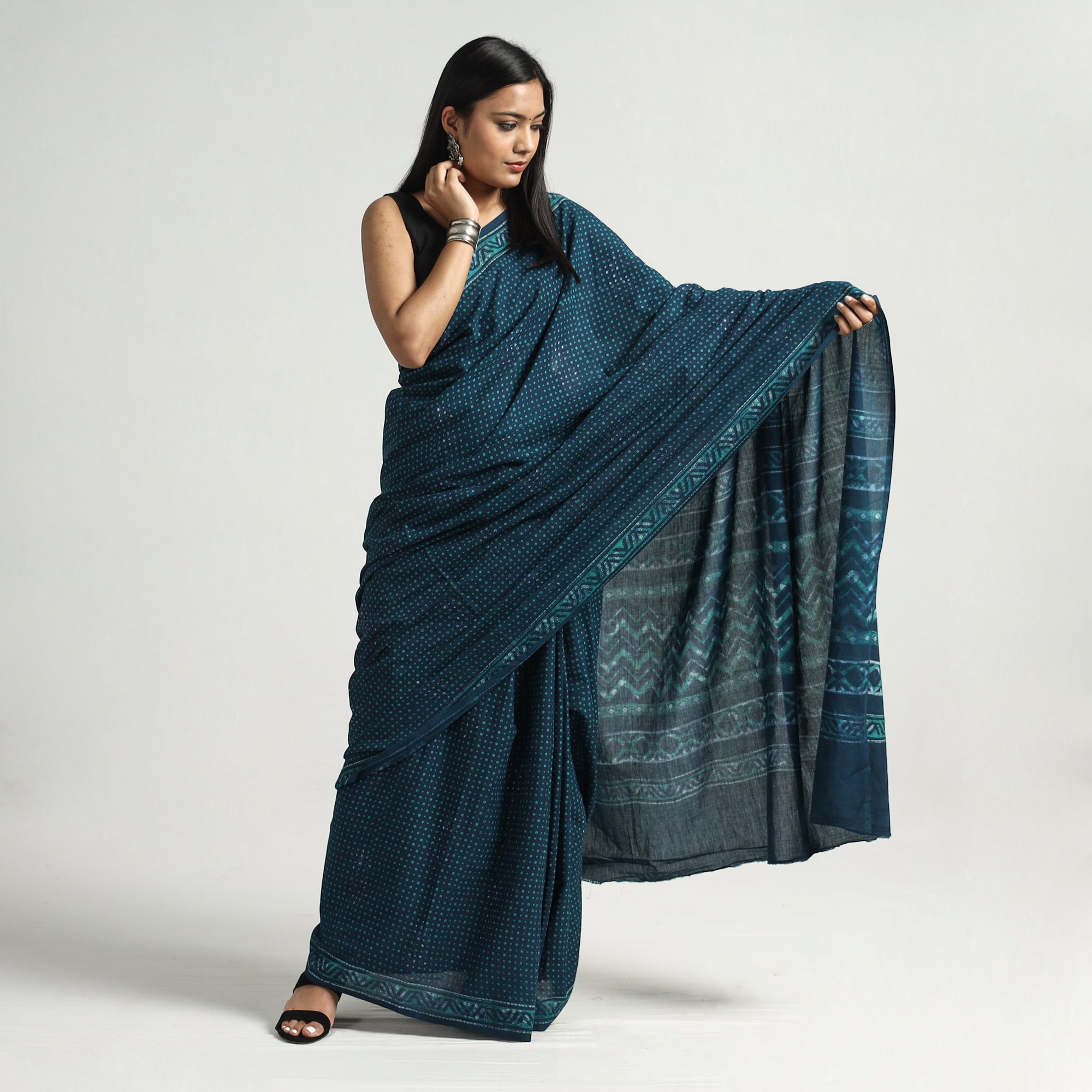 HAVELI CHRONICLES Blue - Akola Hand Block Printed Cotton Saree - view 2