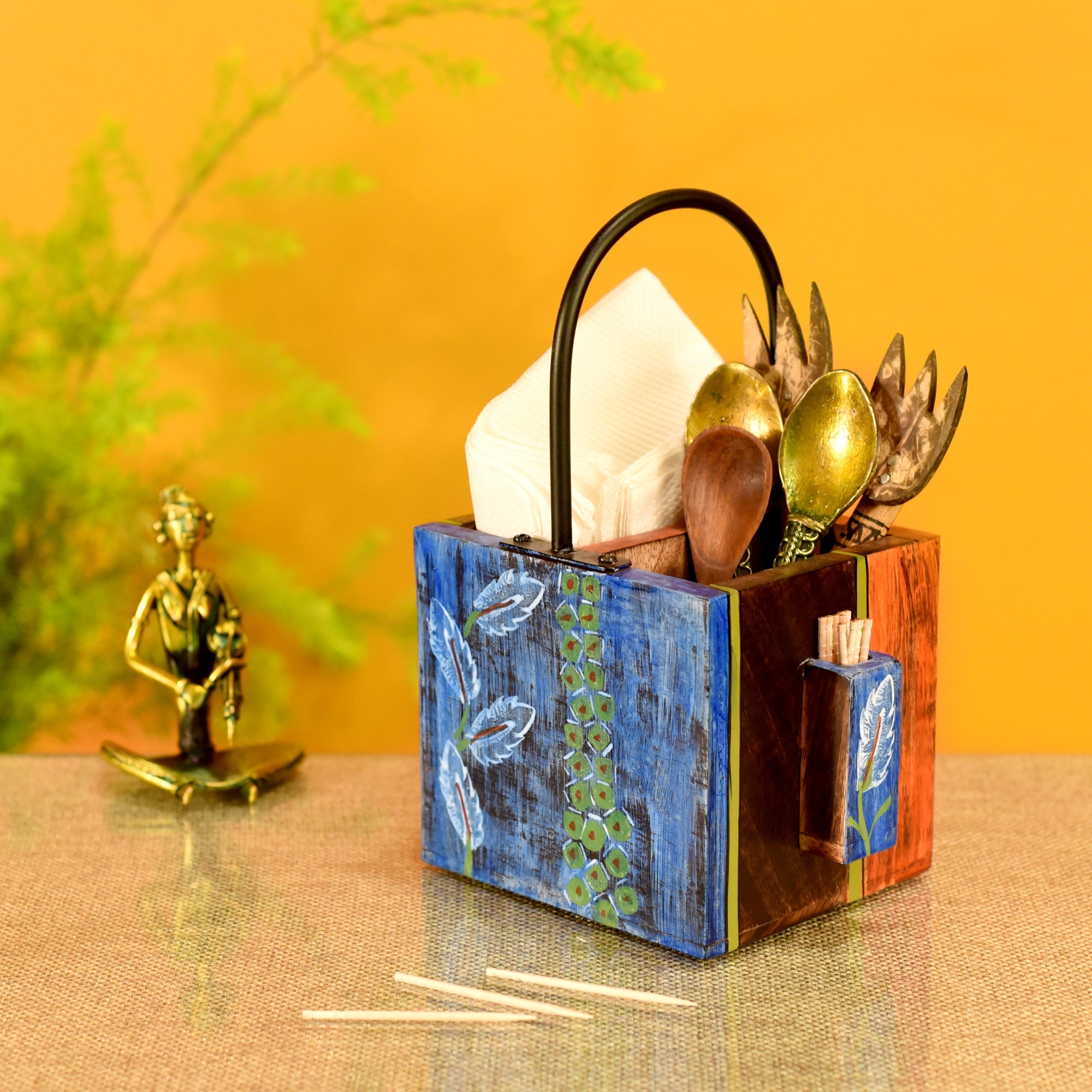 ART CREATIONS BY SUMAN SONTHALIA 'Leaf of Nature' Cutlery Holder Handcrafted in Mango Wood