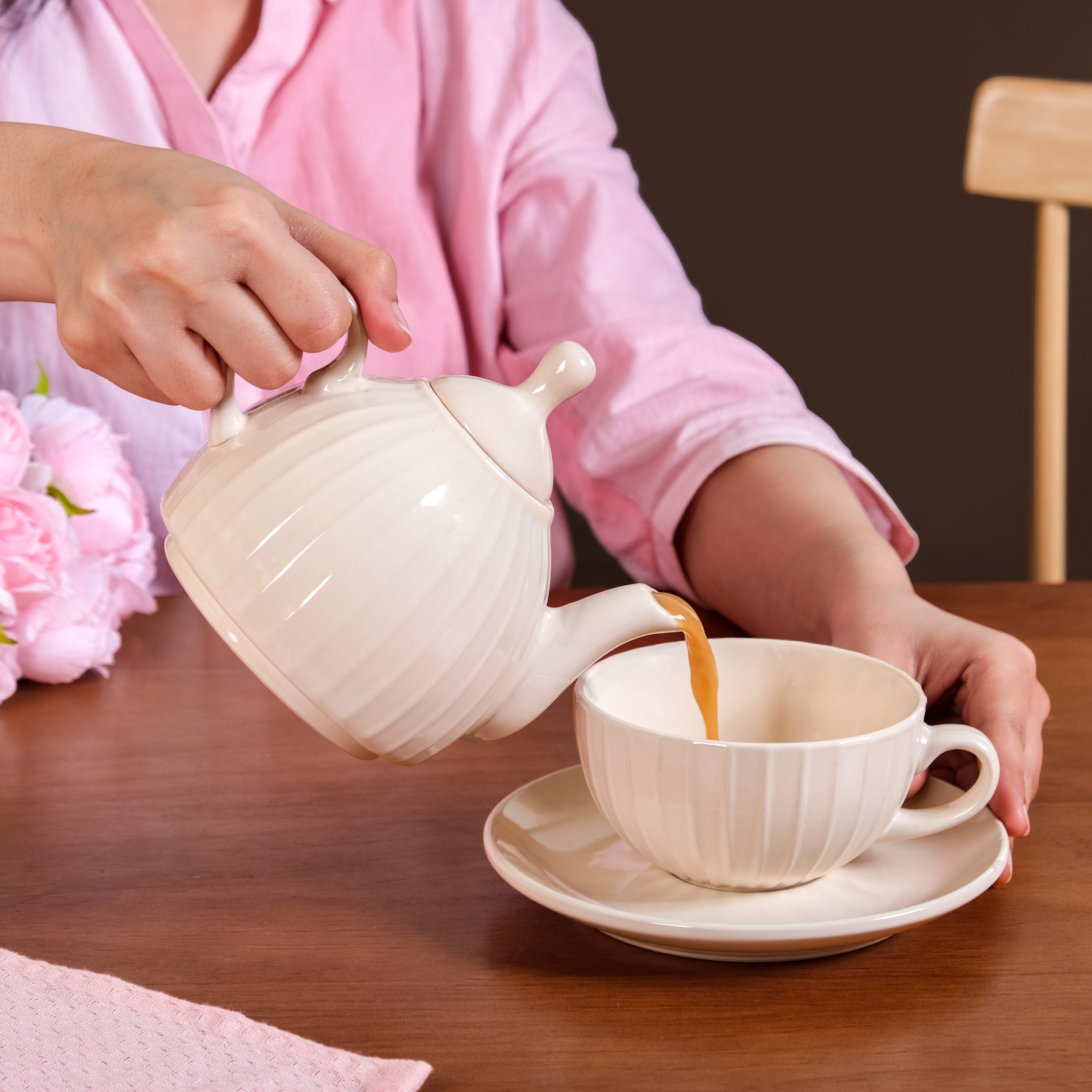 Nestasia Ambrosia Tea Set With 1 Cup And Saucer Cream - view 2