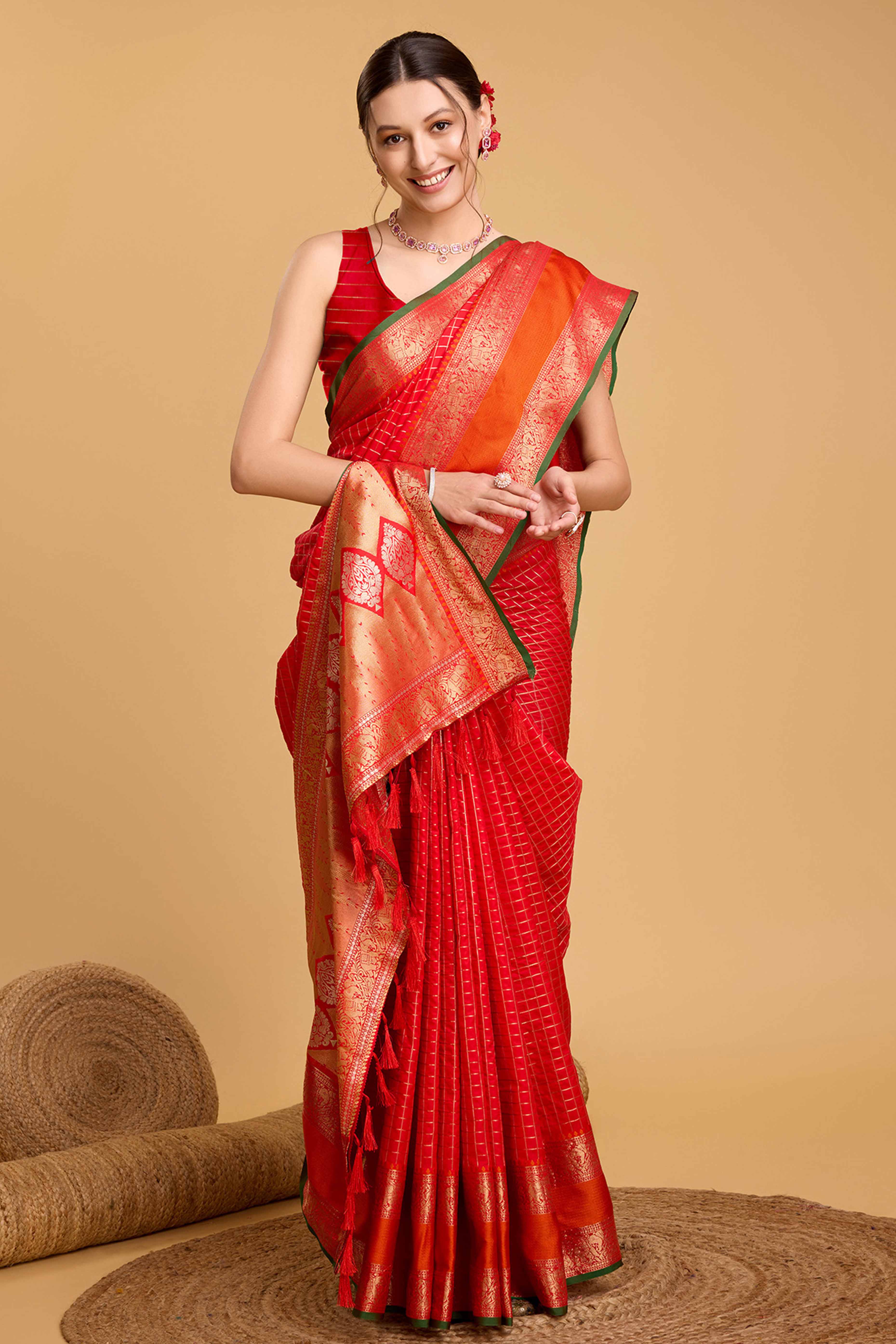Peachmode Cherry Red Zari Weaving Banarasi Silk Saree