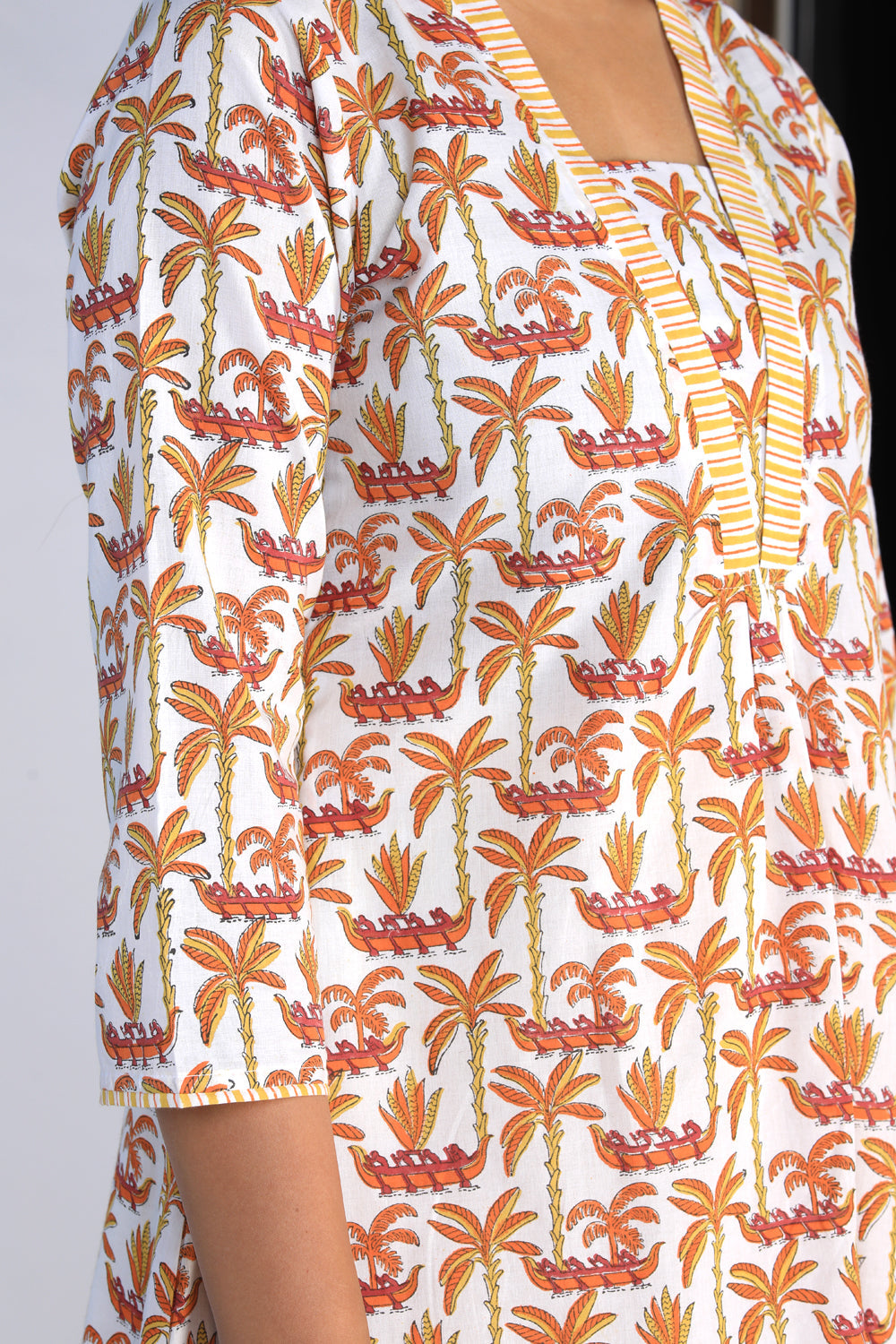 Kalanjali Ethnics Handblock Printed A-line Kurti with pants set - view 8