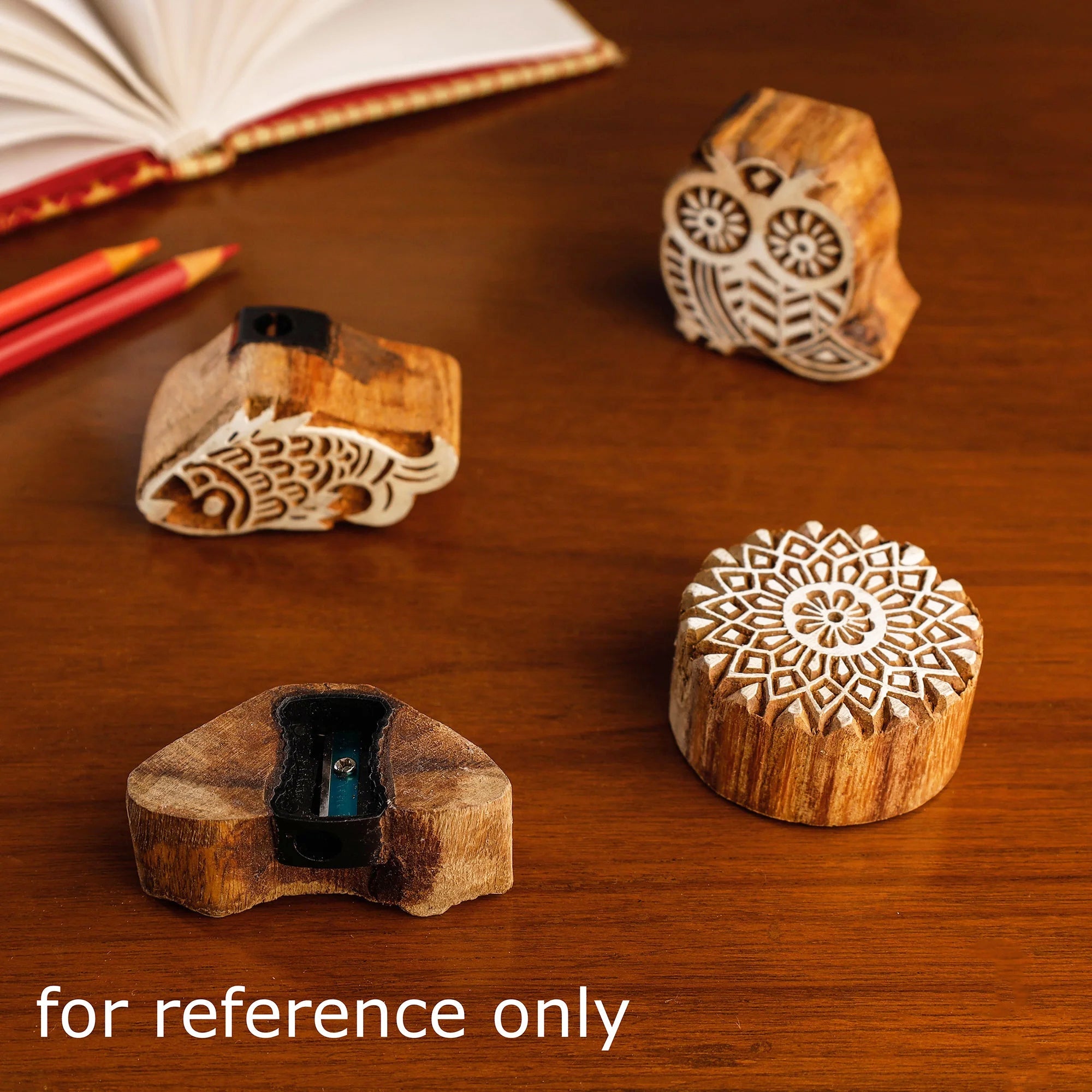 ITOKRI CRAFTS INITIATIVE Bird - Hand Carved Sheesham Wood Block Sharpener - view 2