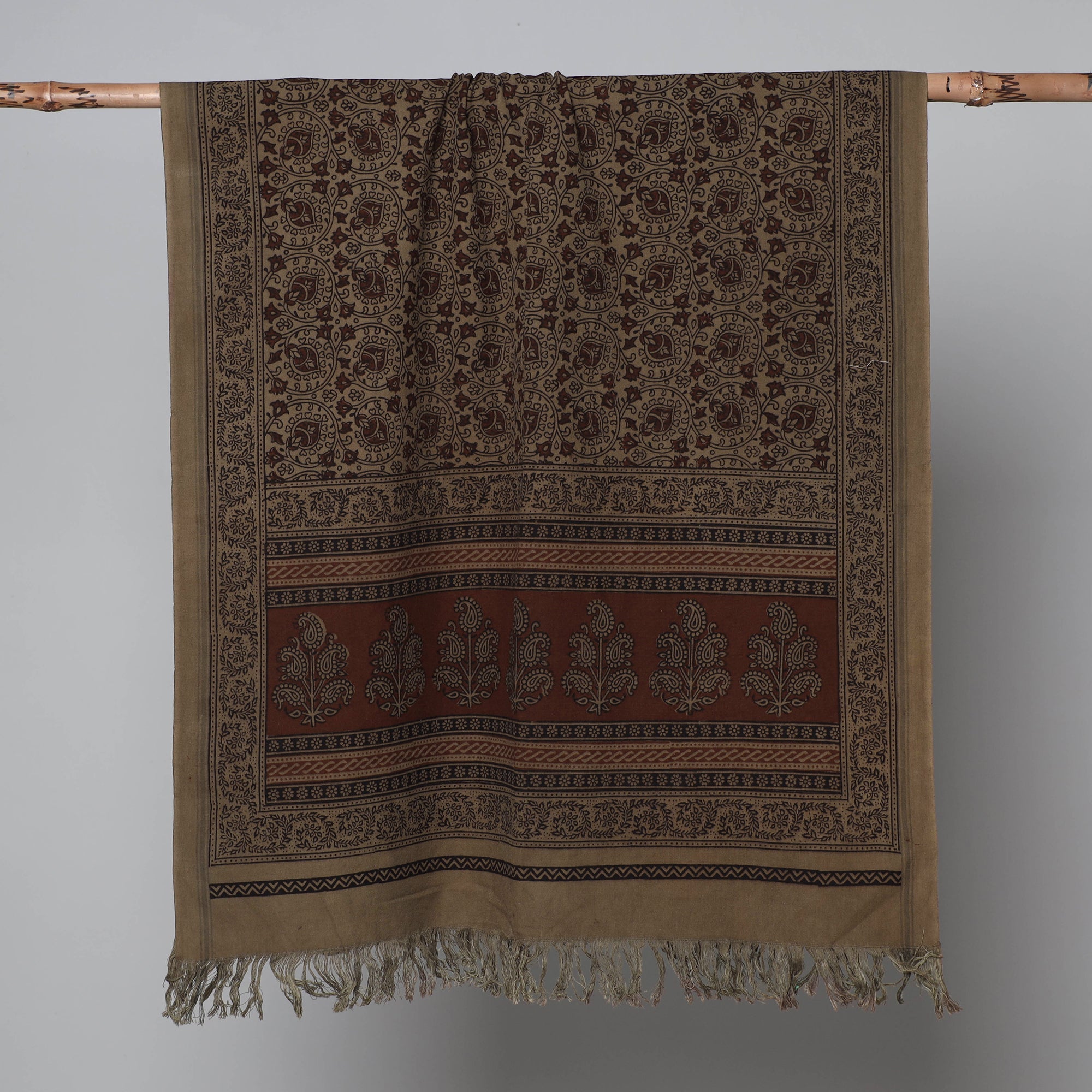 BAGH PRINTS BY UMAR FARUK KHATRI Brown - Bagh Hand Block Printed Handloom Cotton Towel - view 2