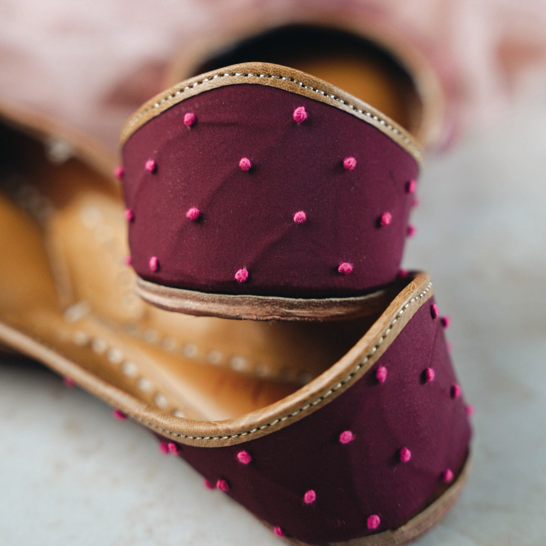 BlackTree Maroon French Laced Printed Jutti - view 3