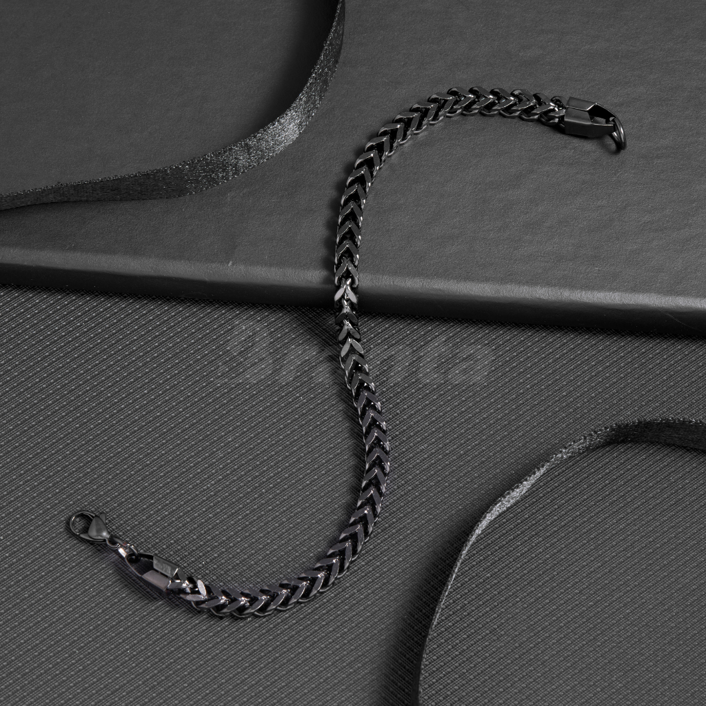 brantashop Black Chunky Link Stainless Steel Bracelet For Men (9 Inch)