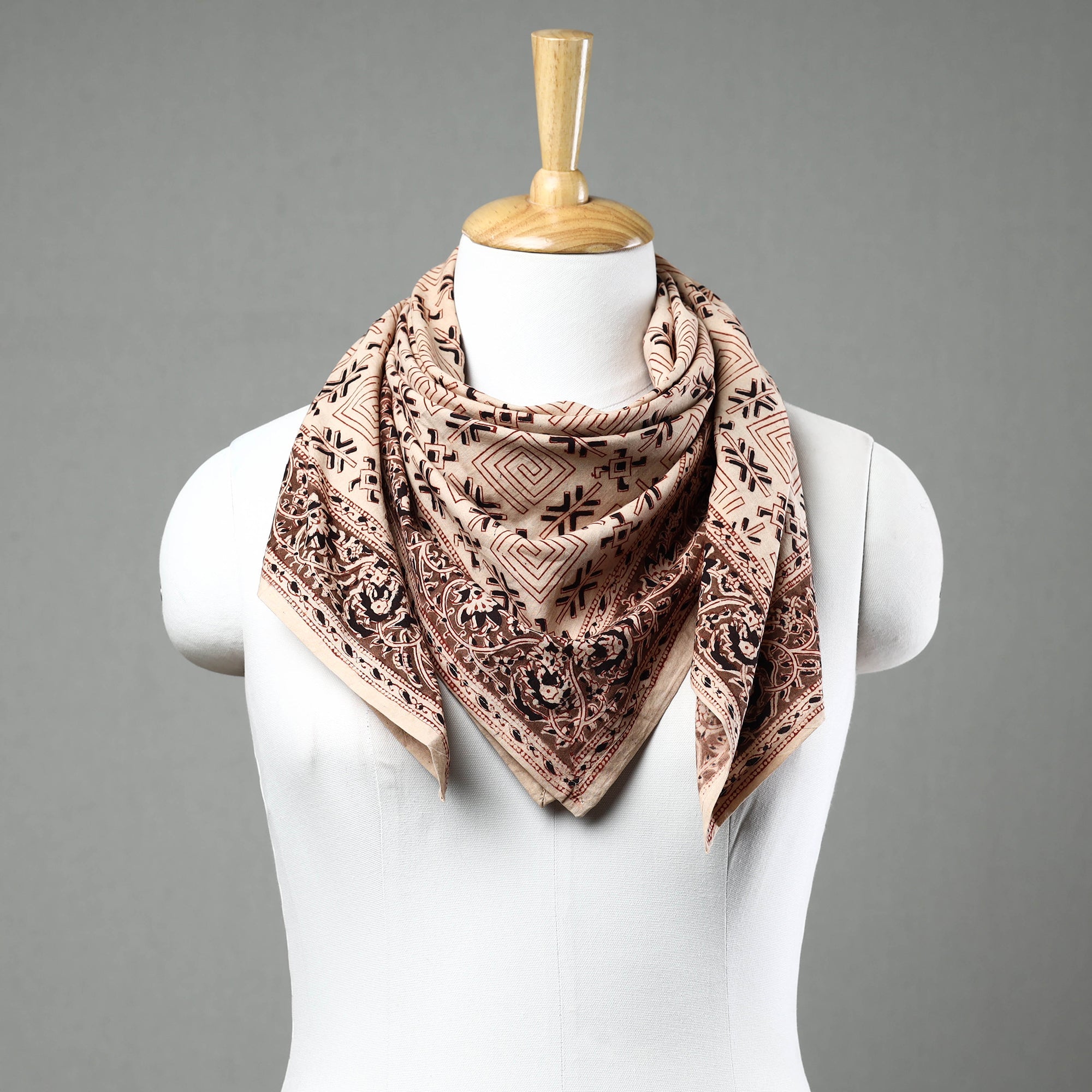 PITCHUKA SRINIVAS KALAMKARI PEDANA Beige - Pedana Kalamkari Block Printed Natural Dyed Cotton Scarf 21