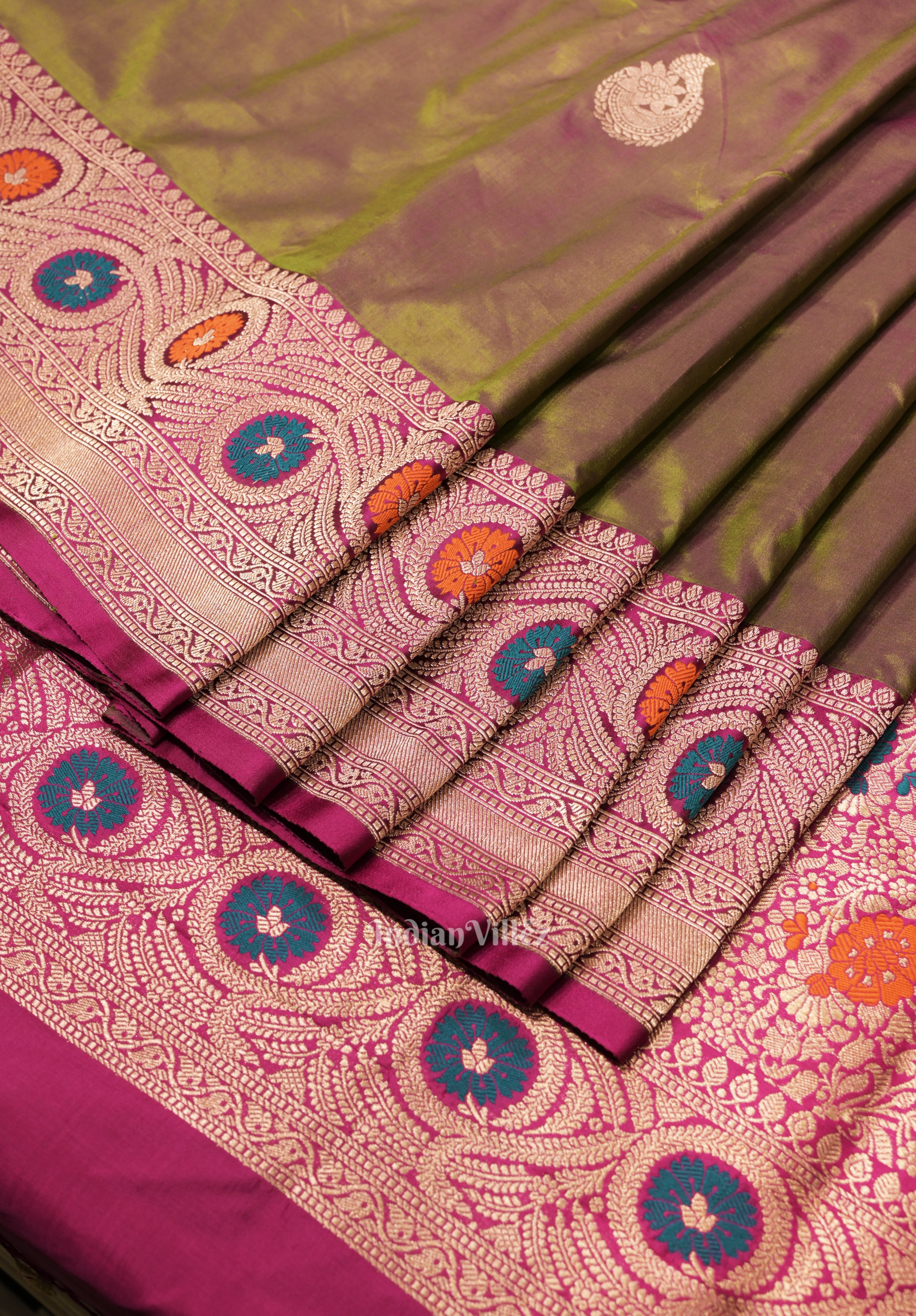IndianVillèz Designer Pure Banarasi Katan Silk Saree