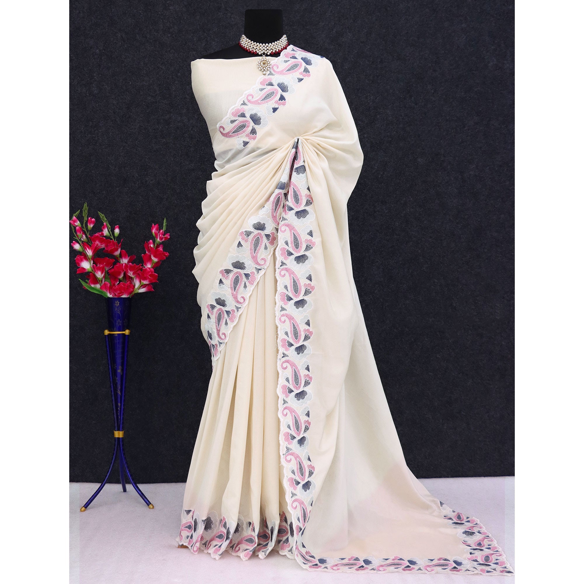 Peachmode Cream Floral Embroidered Vichitra Silk Saree - view 6