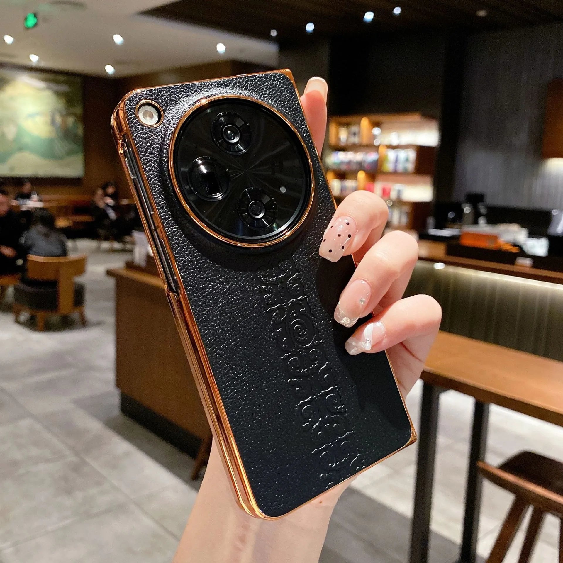 Million Cases OnePlus Open Refined Elegance Electroplated Leather Case - view 4