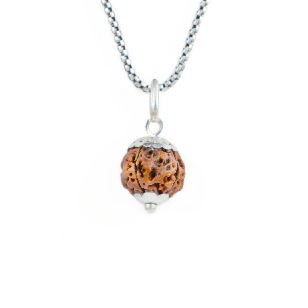Prinjal Jewellers Silver Capping 4 Mukhi Rudraksha Pendant With Chain ( Nepali )