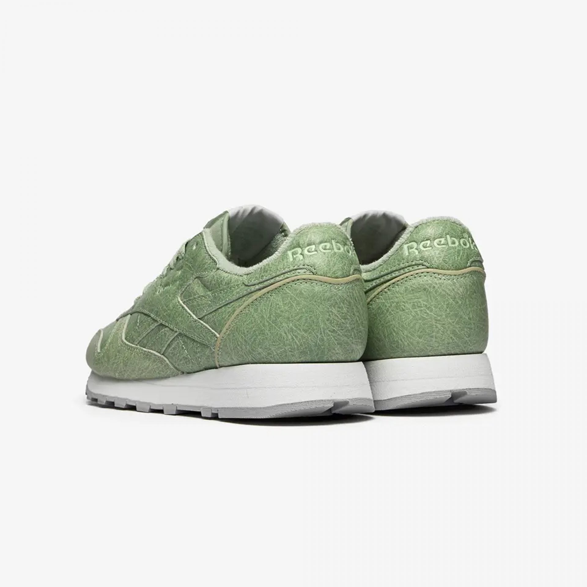 Reebok | EAMES CLASSIC LEATHER { LIGHT SAGE - view 2