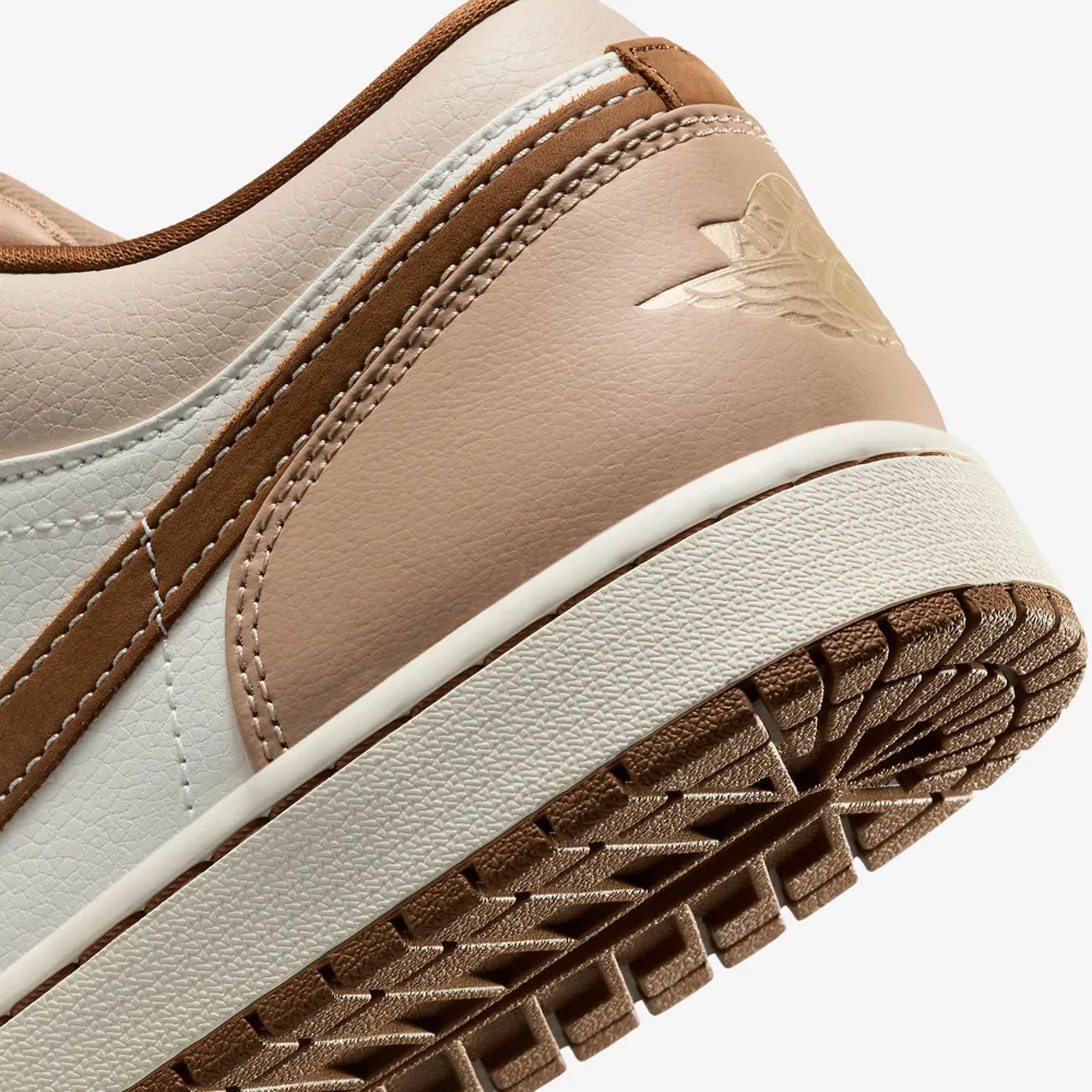 Jordan | Air Jordan 1 Low Se { Hemp/lt British Tan-sail-oatmeal - view 5