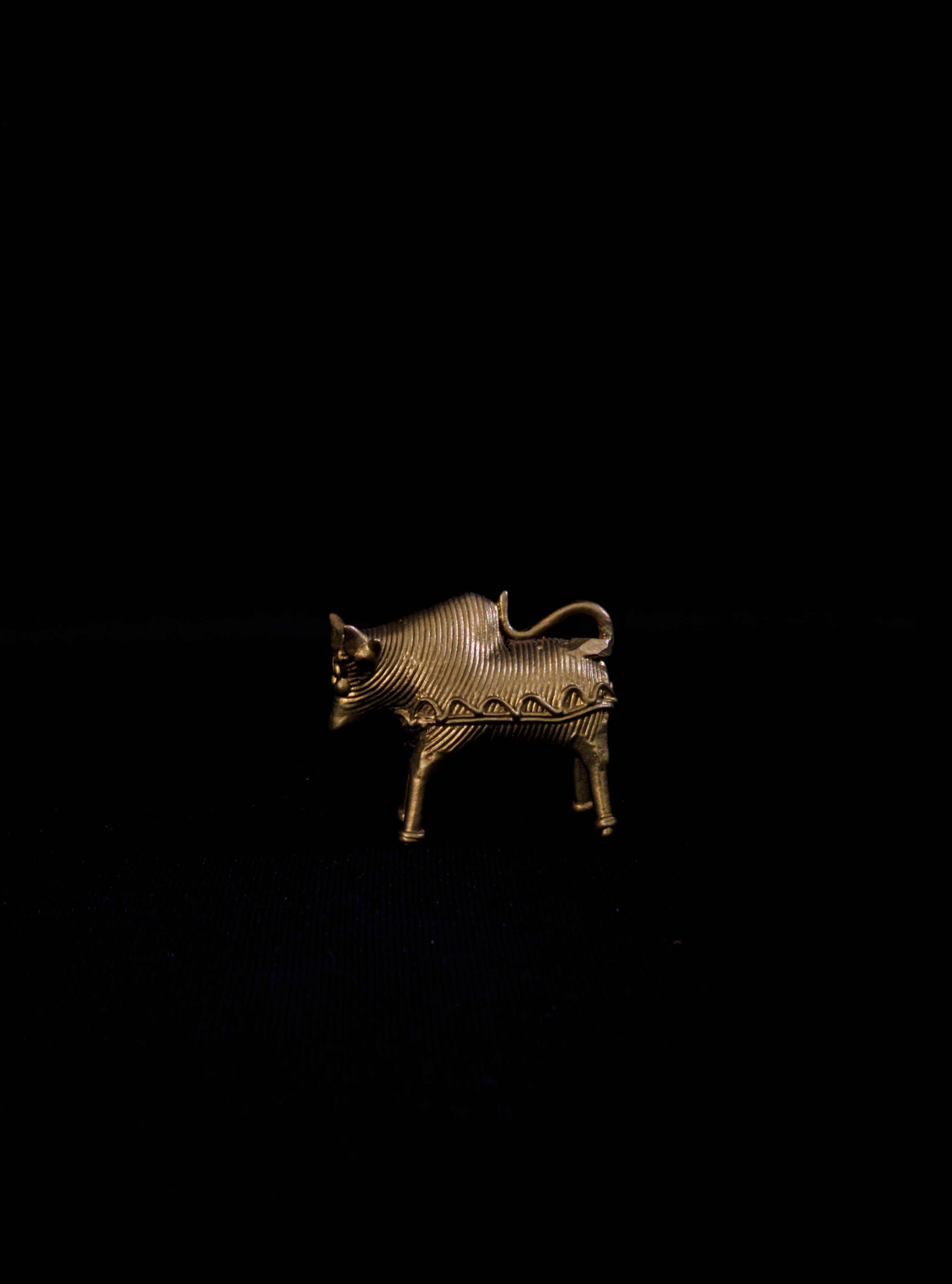 IndianVillèz Handcrafted Dhokra Bull - view 2