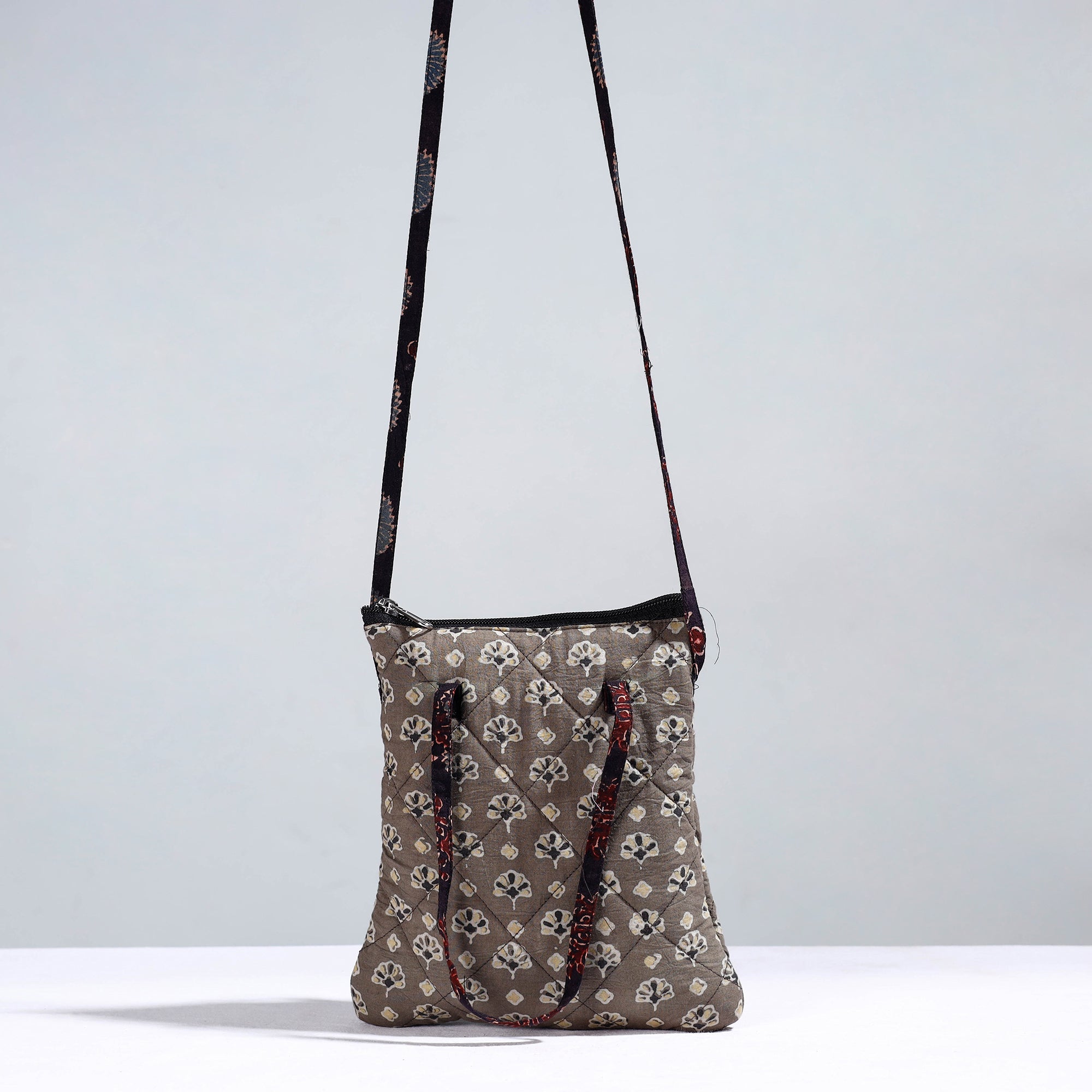 NOORI BAZAR Brown - Handmade Quilted Cotton Sling Bag 07 - view 2