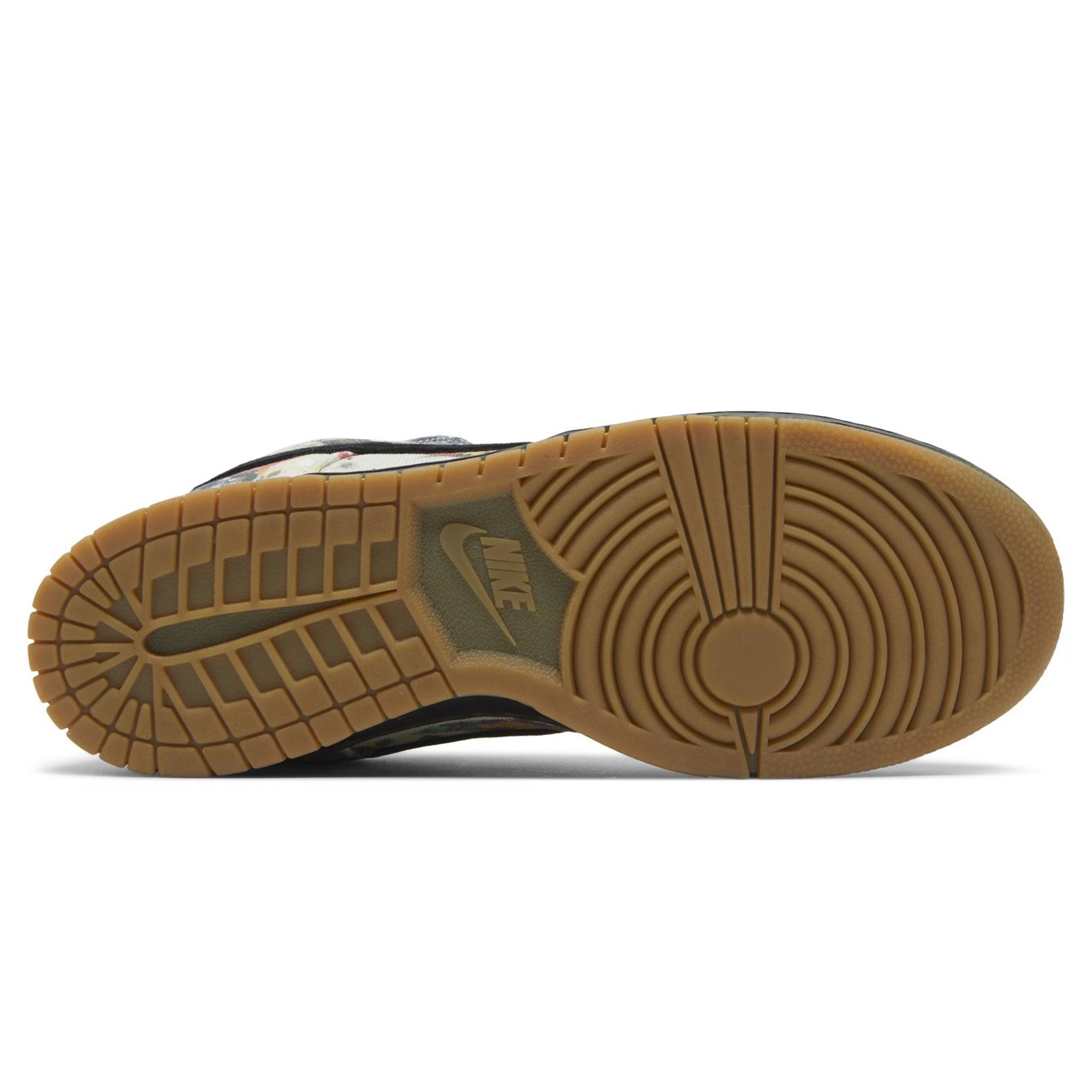 Supreme x Nike SB Dunk Low Rammellzee – Black - view 4