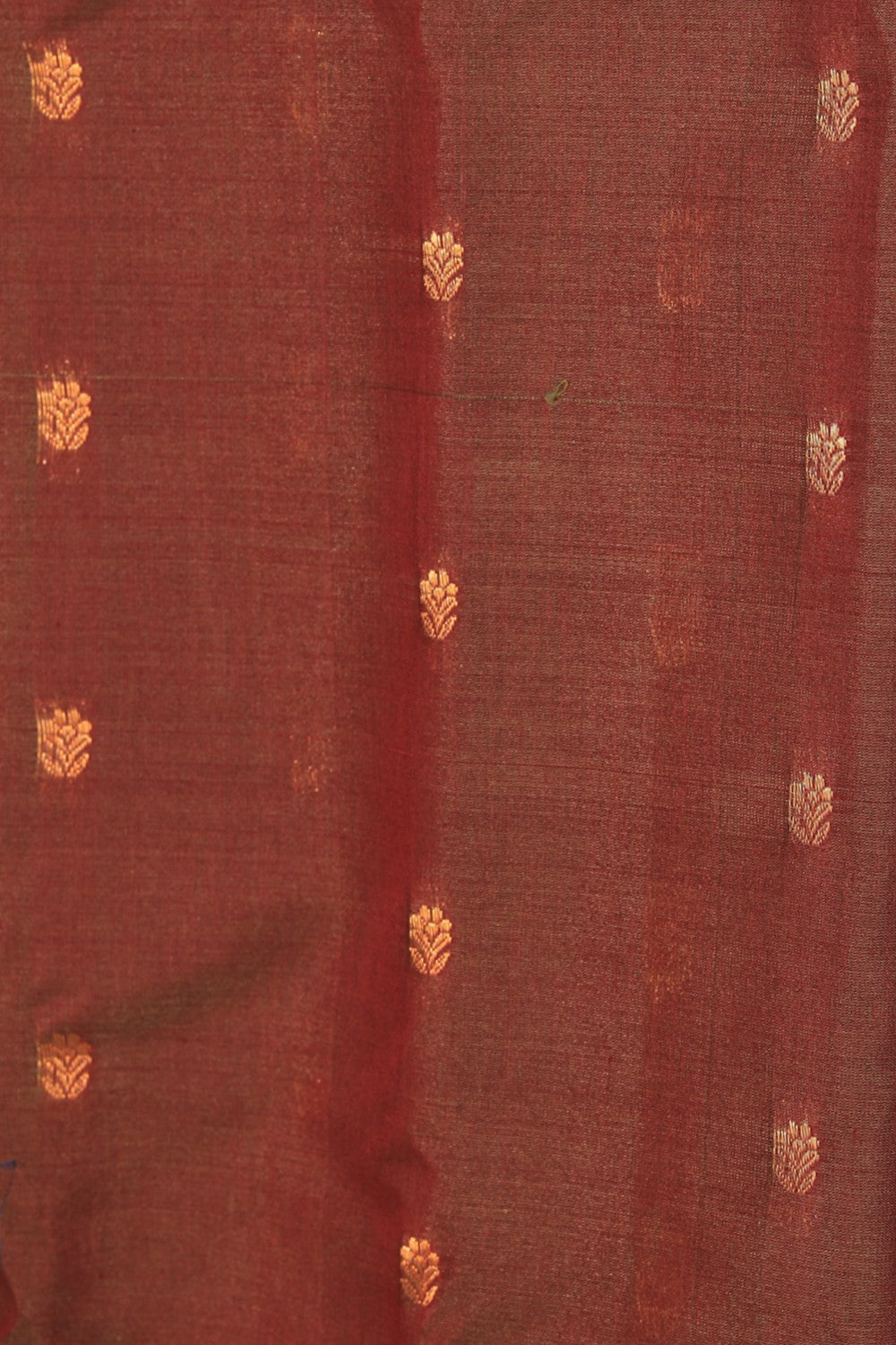 Kalanjali Gadwal Cotton Silk Leaf Green Saree - view 2
