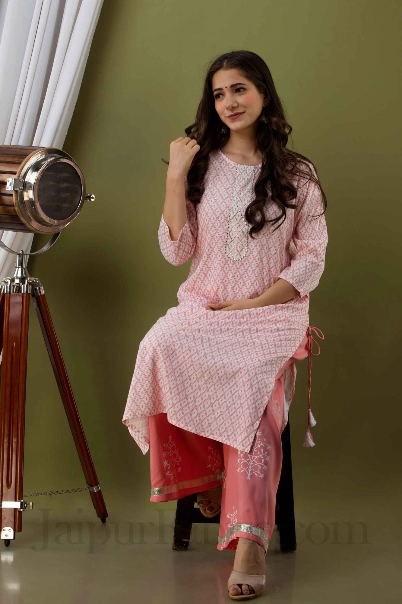 JaipurFabric® Women Peach Cotton Kurti With Palazzo - view 3
