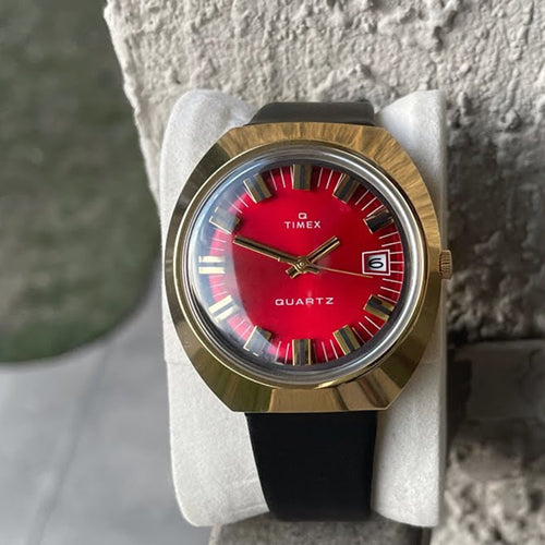 Timex Q Timex Men 1972 Reissue Burgundy Tonneau Dial Analog Watch 39mm TW2V25400U9 - view 4