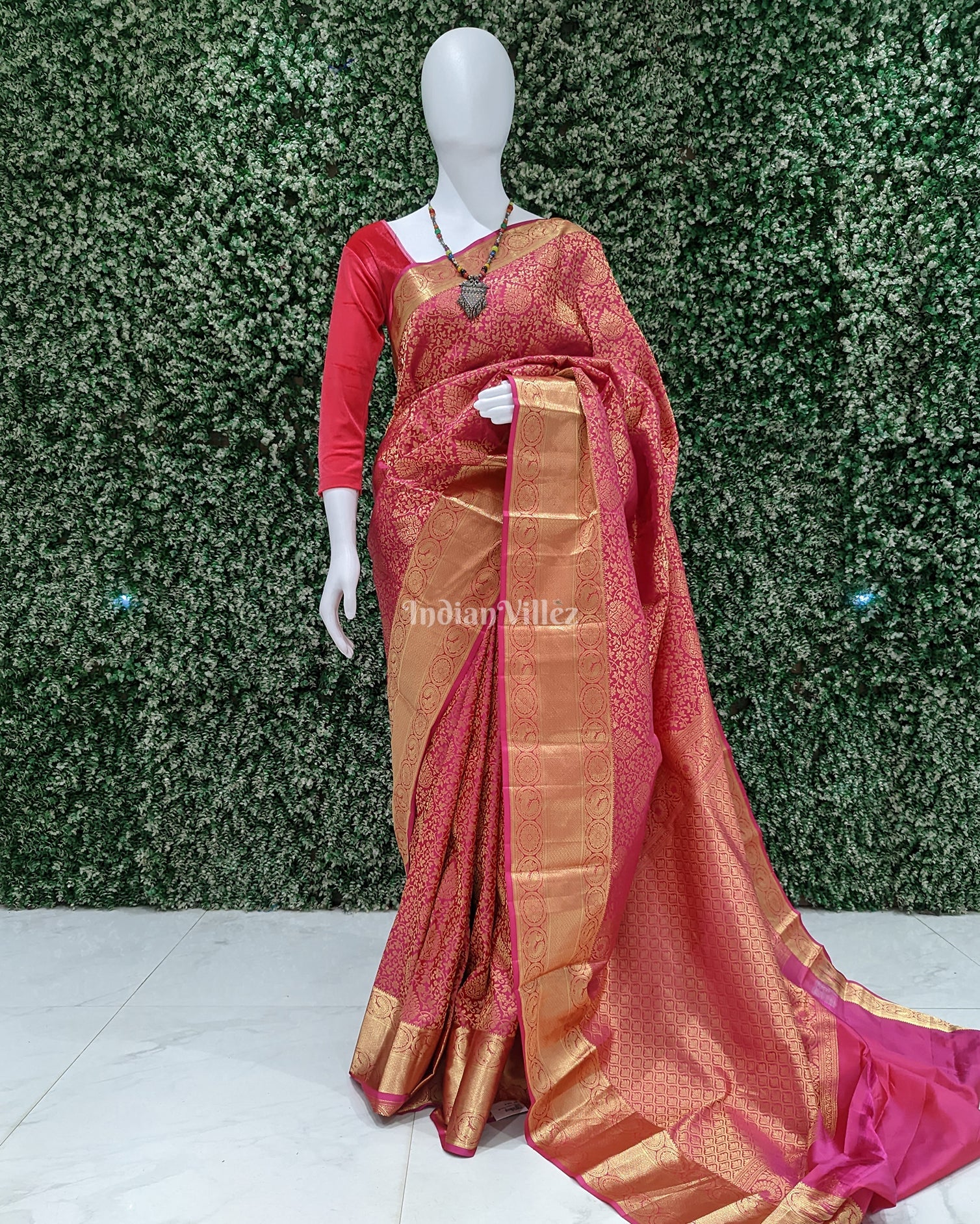IndianVillèz Pink With Golden Border Kanjivaram Silk Saree