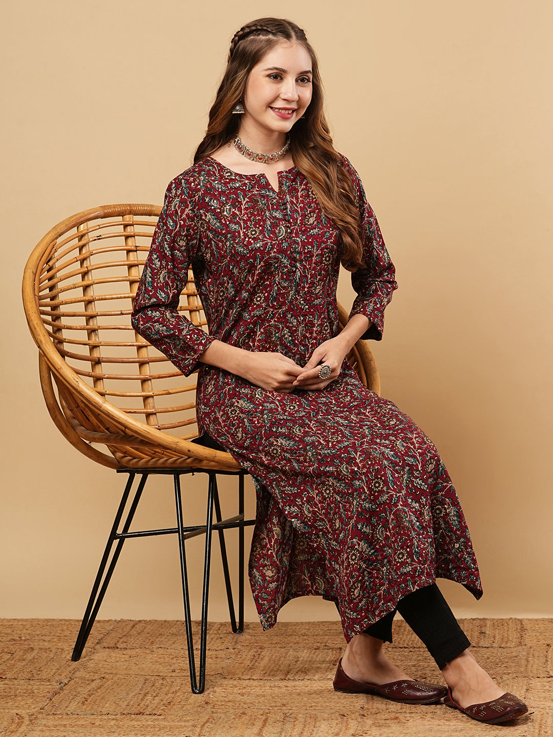 Fashor Floral Printed Sequins & Resham Embroidered Kurta - Maroon