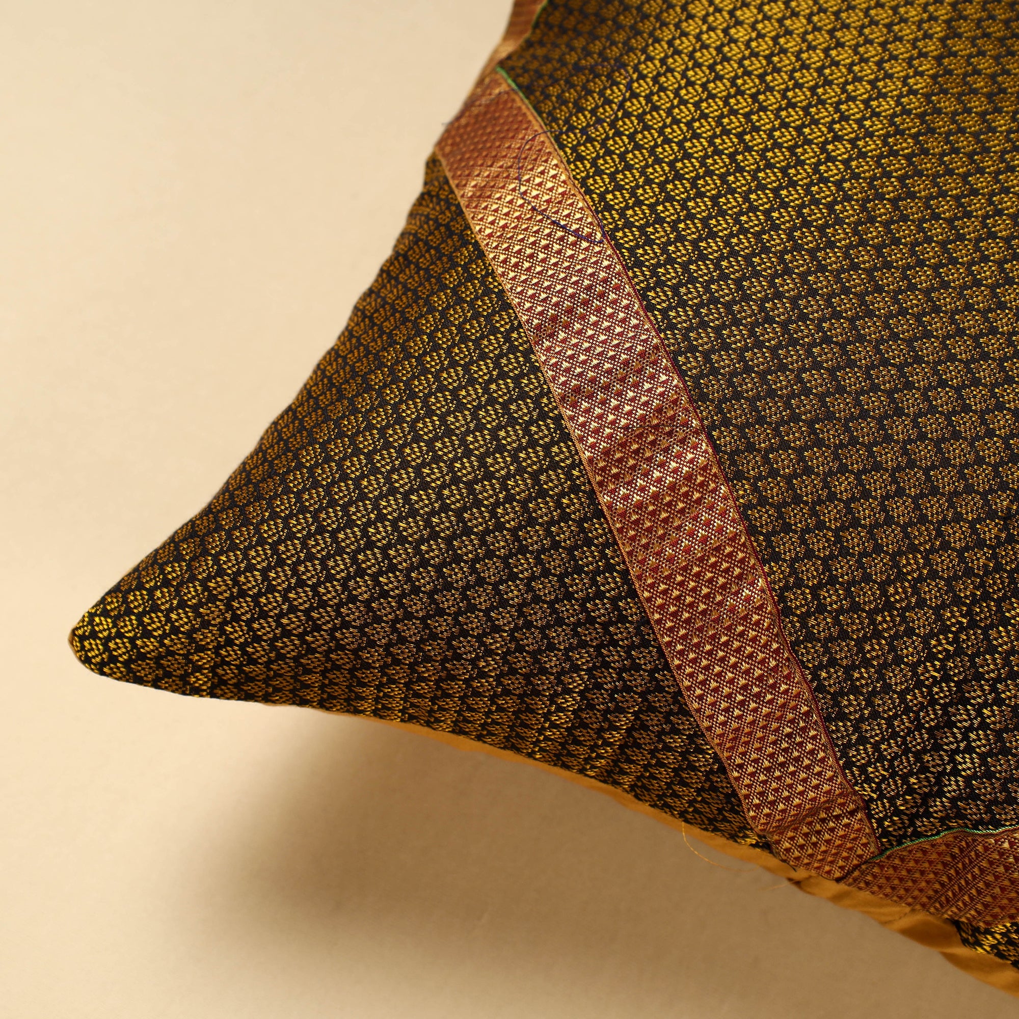 NOORI BAZAR Brown - Khun Weave Cotton Cushion Cover (16 x 16 in) - view 2