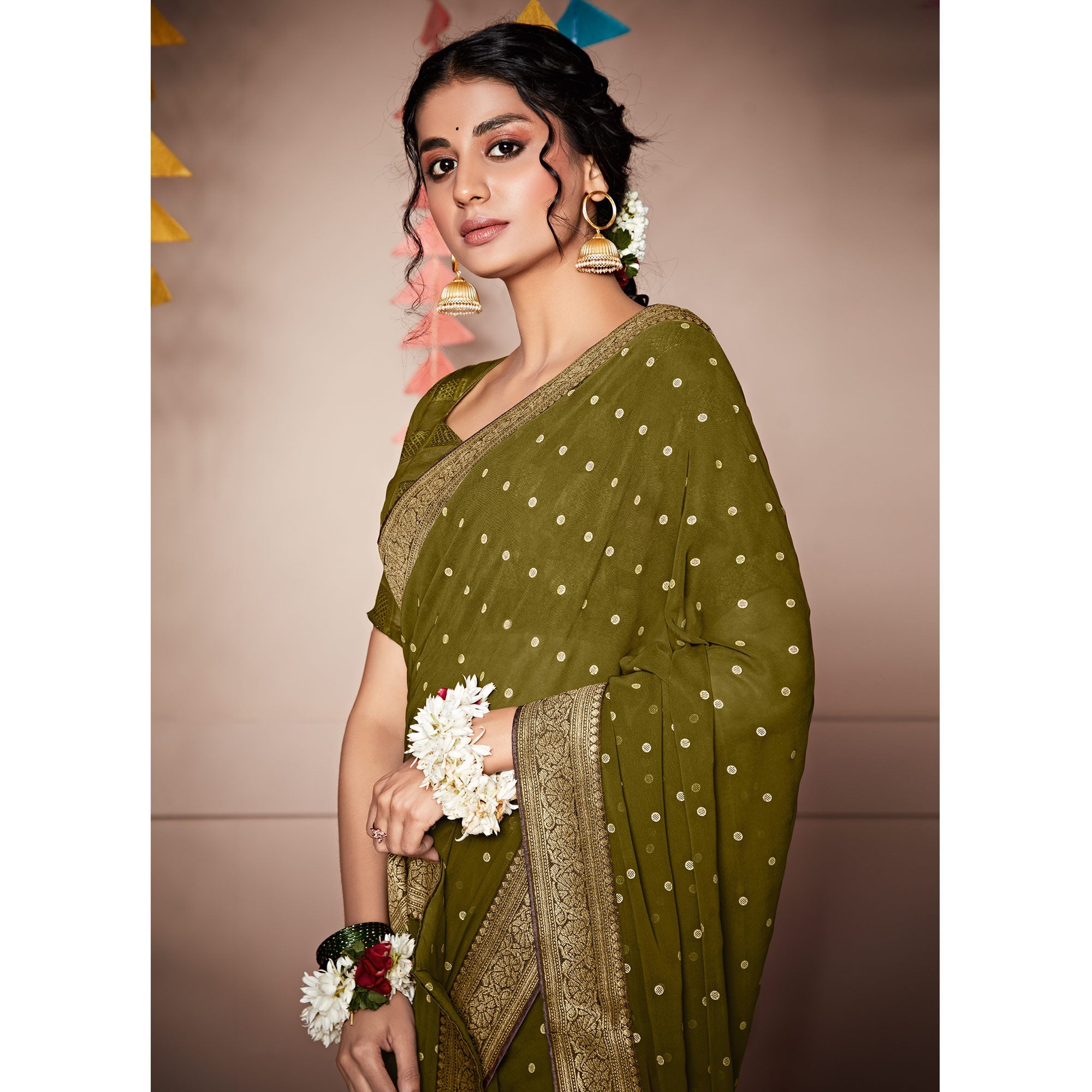 Peachmode Mehendi Green Foil Printed With Woven Border Georgette Saree - view 4