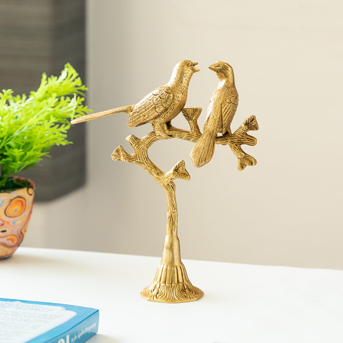 EXCLUSIVELANE 'Twin Bird' Carved Brass Showpiece (Hand-Etched, 1.0 Kg)