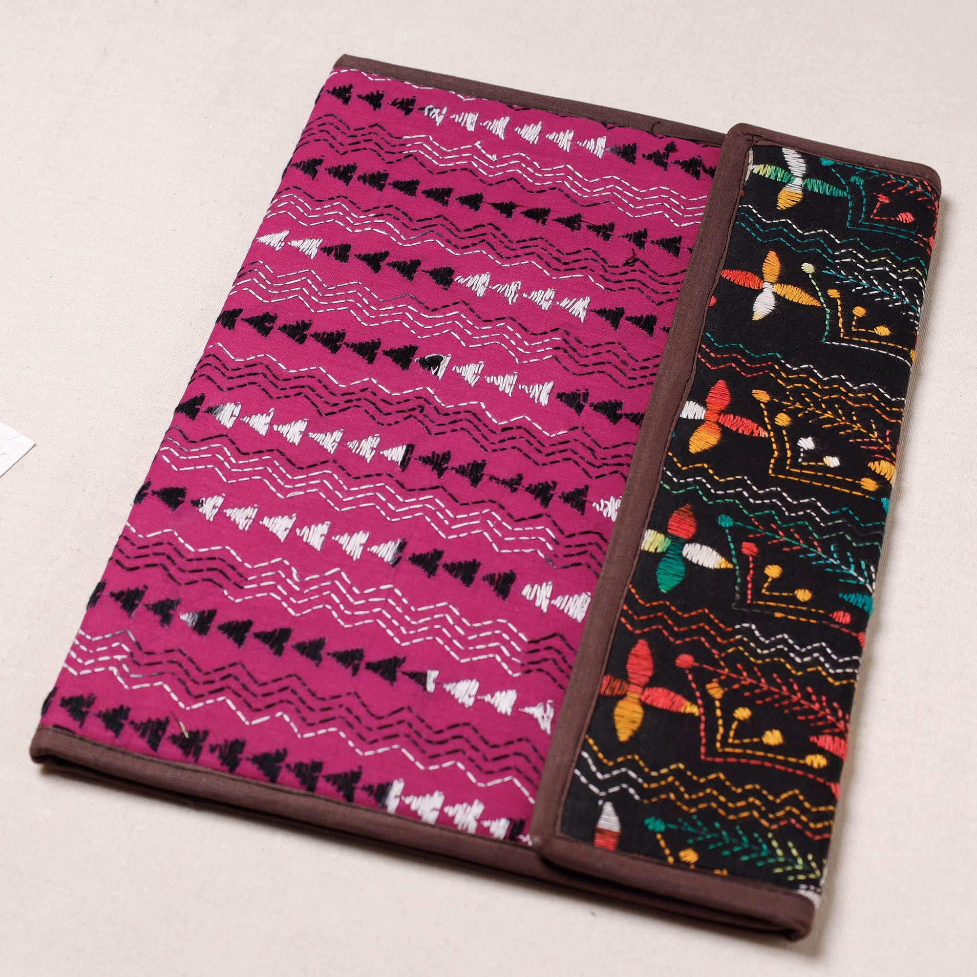 ASALKAAR Bengal Kantha Work Handcrafted File Folder - view 2