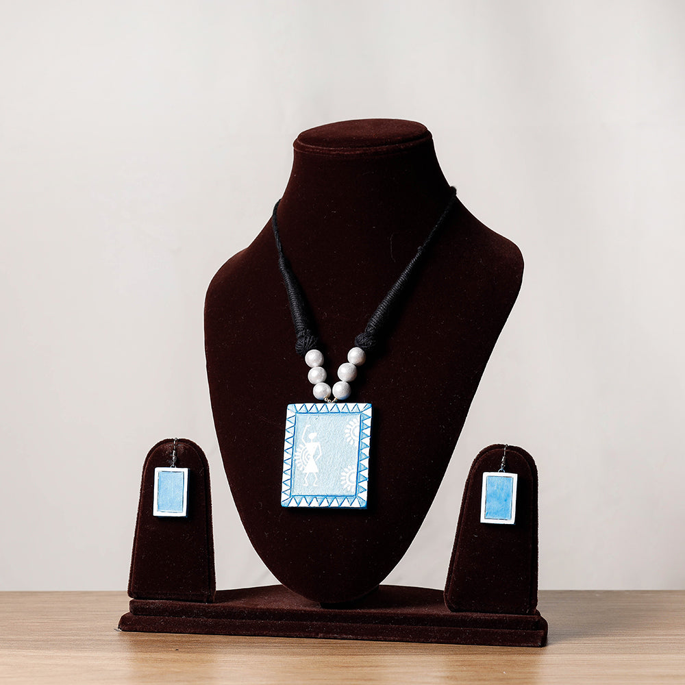 KHUSHBASH - HAPPY LOOM OF EAST Bishnupur Handpainted Terracotta Necklace Set