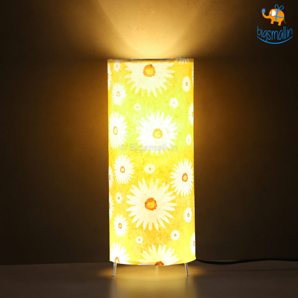 Ascetic Daisy Cylindrical Table Lamp - view 7
