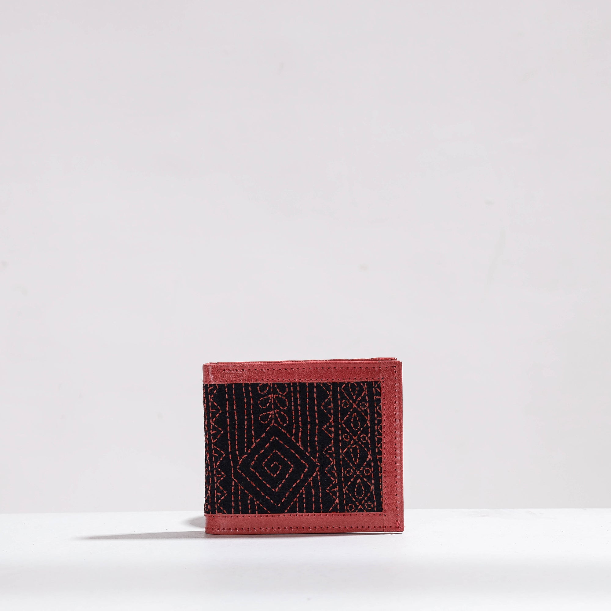 Embroidery silk leather – ASALKAAR Black - Handcrafted Kantha Embroidery Silk & Leather Unisex Wallet
