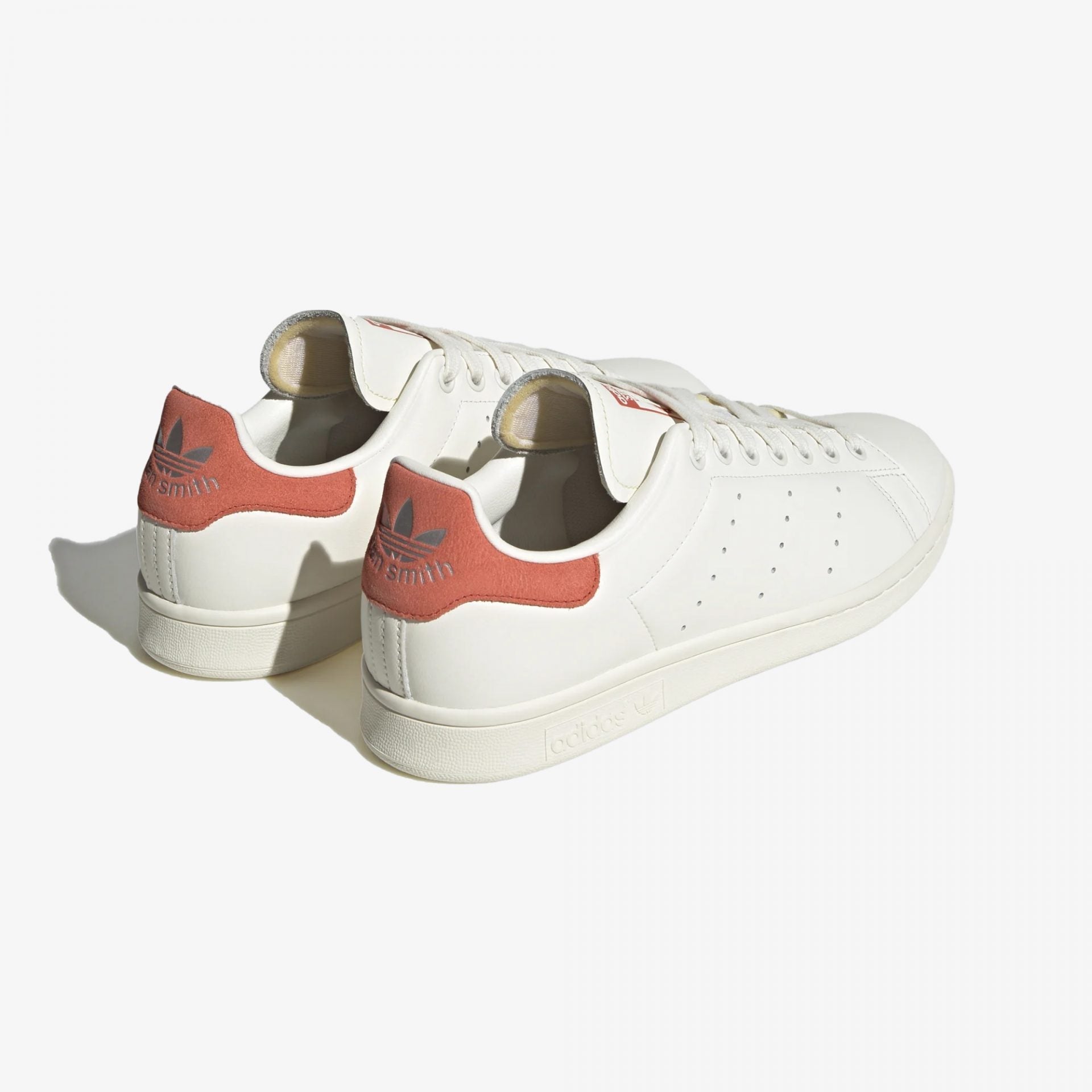 Adidas Originals | STAN SMITH { PRELOVED RED/WHITE - view 2