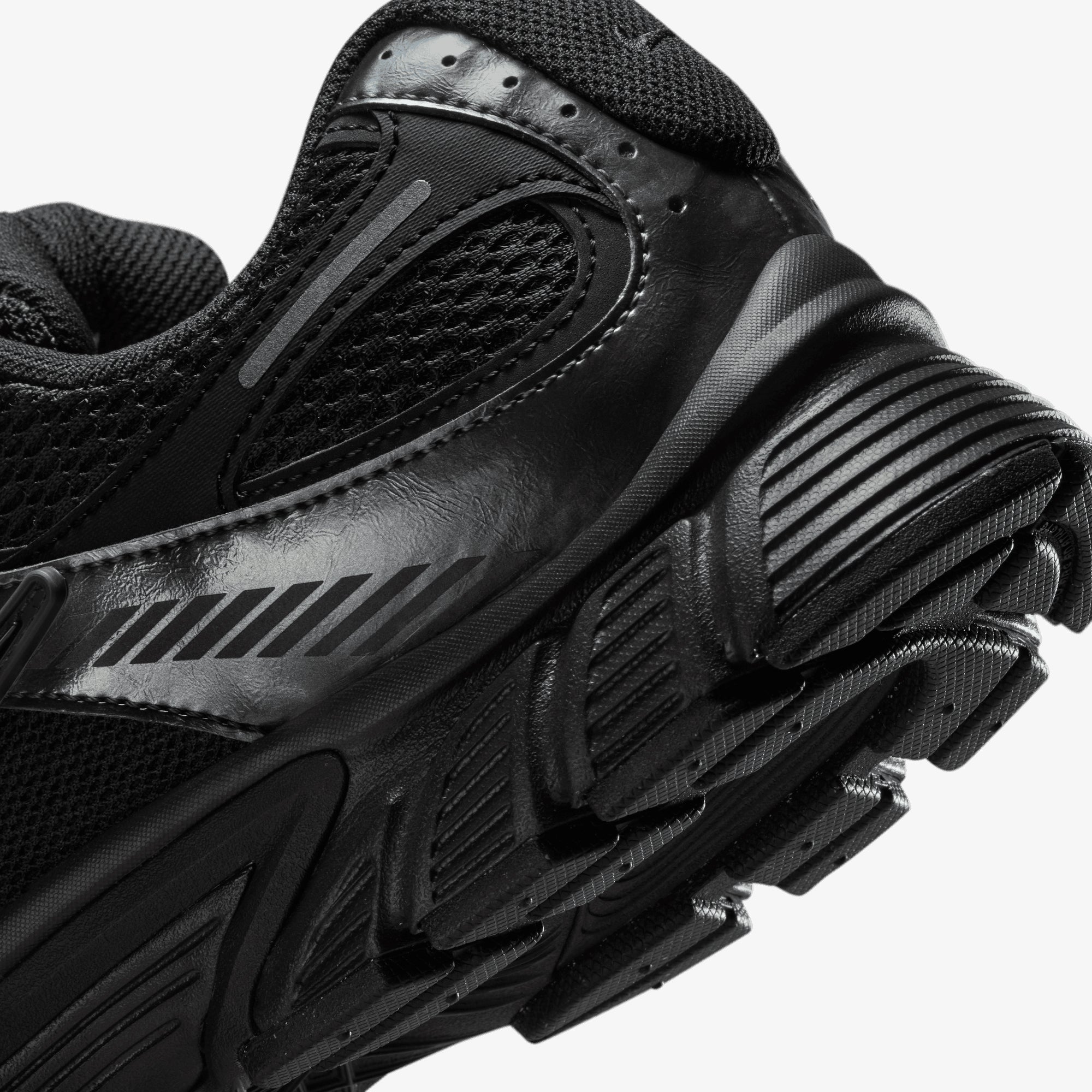 Nike | V5 RNR { BLACK/BLACK-ANTHRACITE - view 6
