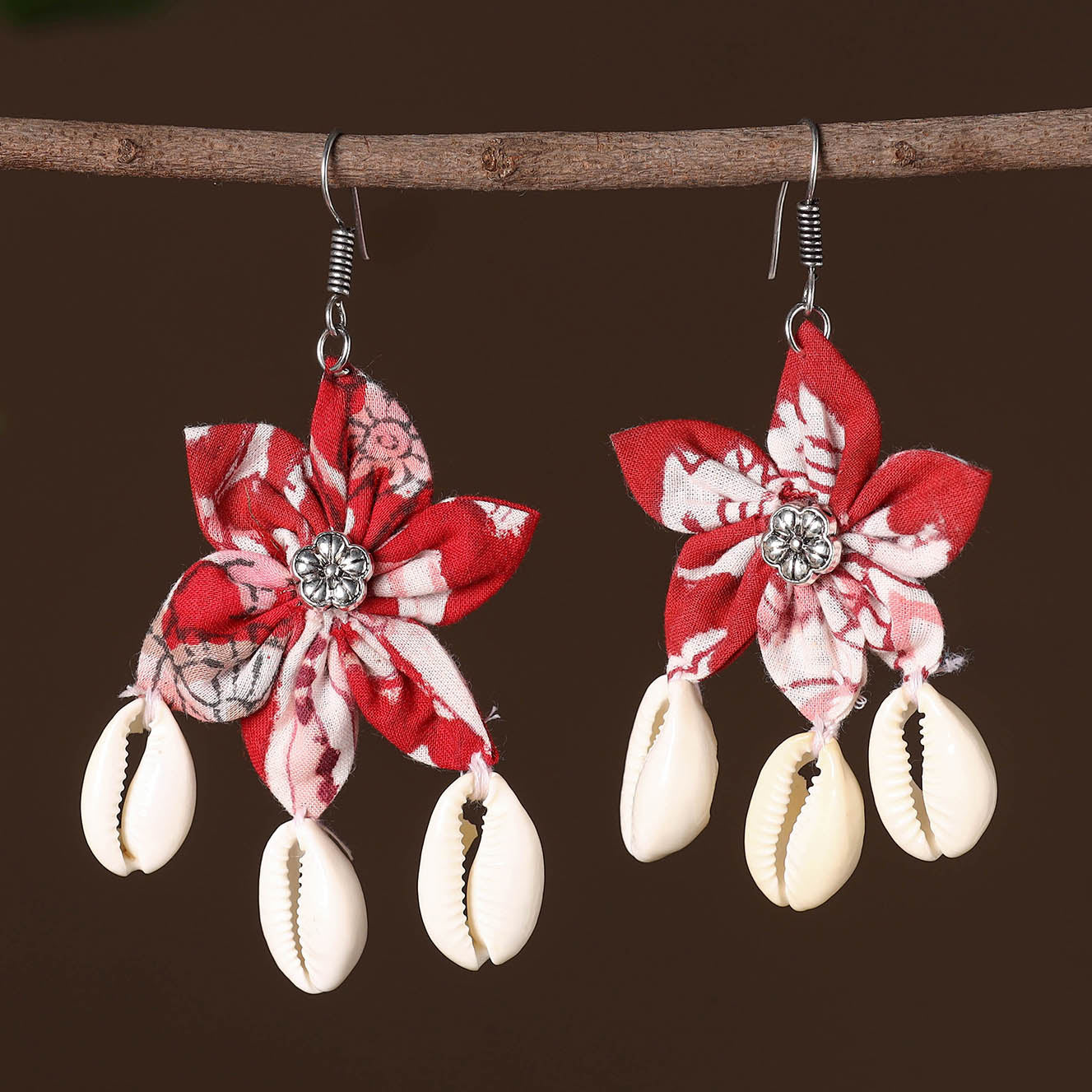 JALPARI Anayza Fabart Phool Kali Shell Earrings