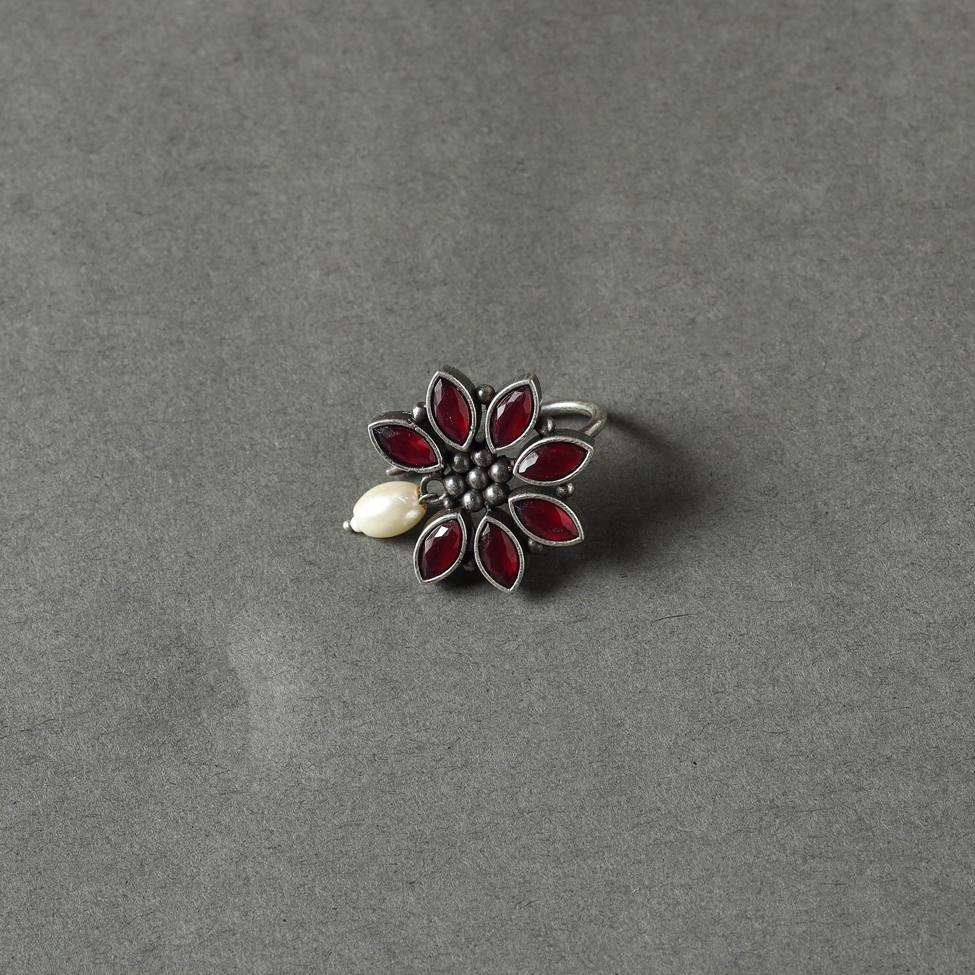 WHITE RIVER STORIES Antique Silver Finish Oxidised Brass Base Stone Work Juda Pin