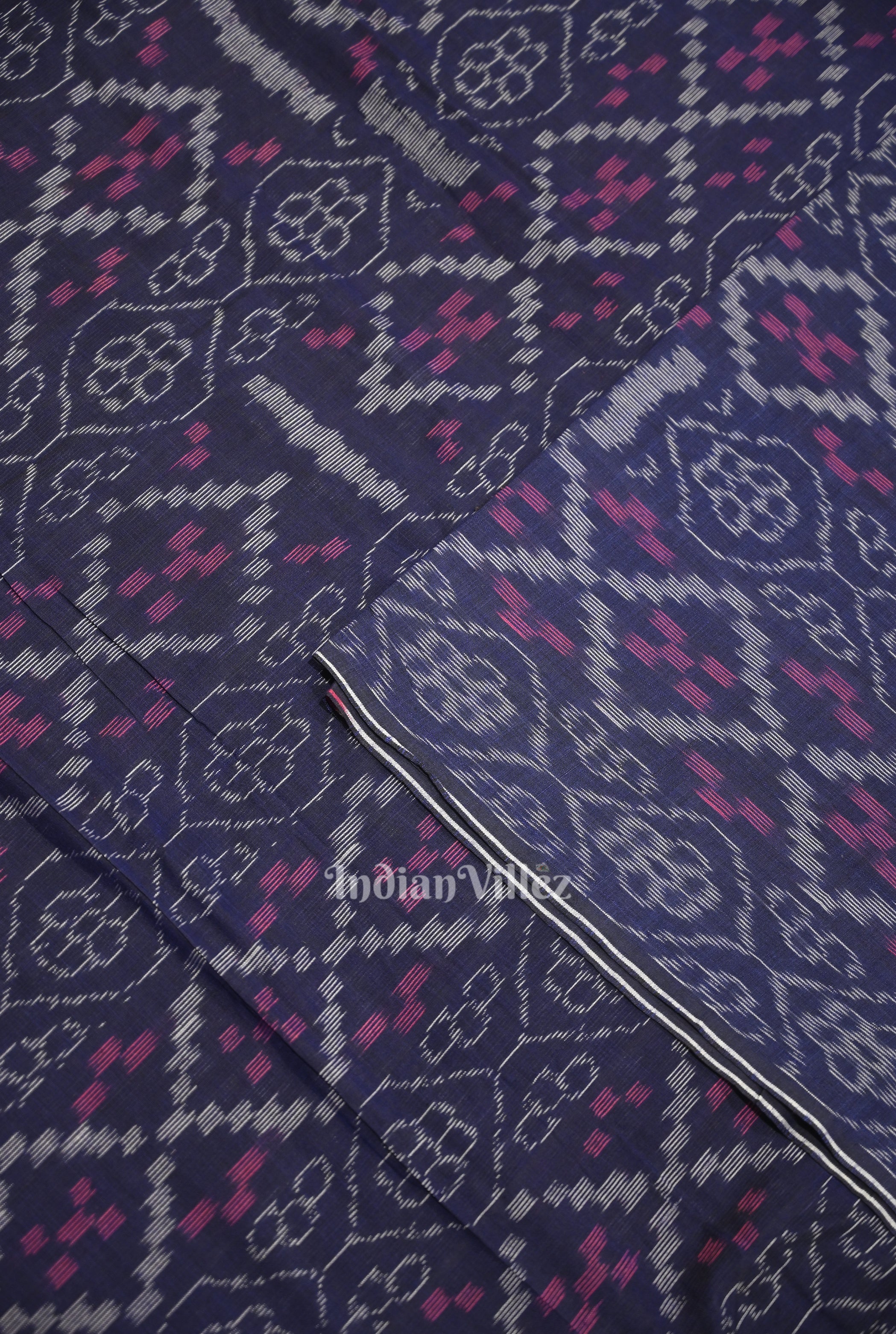 IndianVillèz Blue Flower Pasapali Design Sambalpuri Odisha Ikat Cotton Fabric - view 2