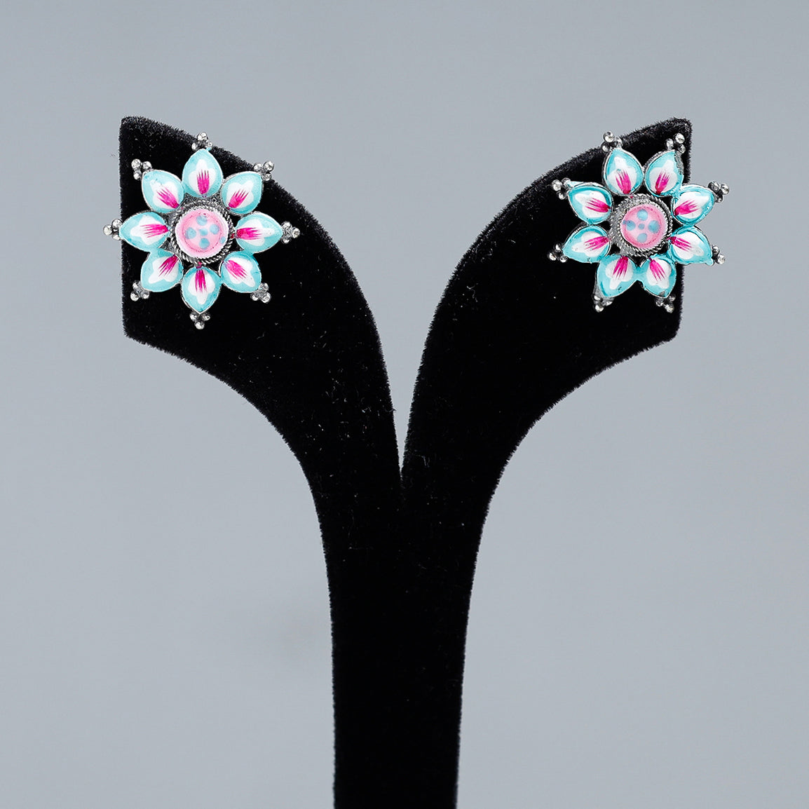 WHITE RIVER STORIES Antique Silver Finish Oxidised Brass Base Enamel Work Stud Earrings - view 2