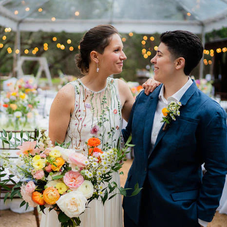 fiftyflowers.com Modern Garden Wedding