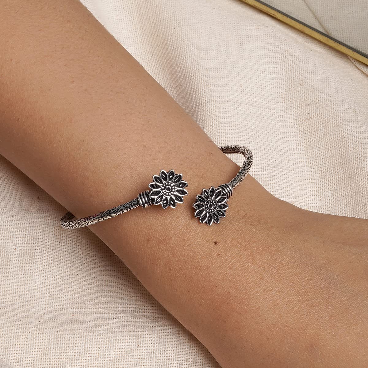 Teejh Purva Silver Oxidised Floral Bracelet For Women - view 2