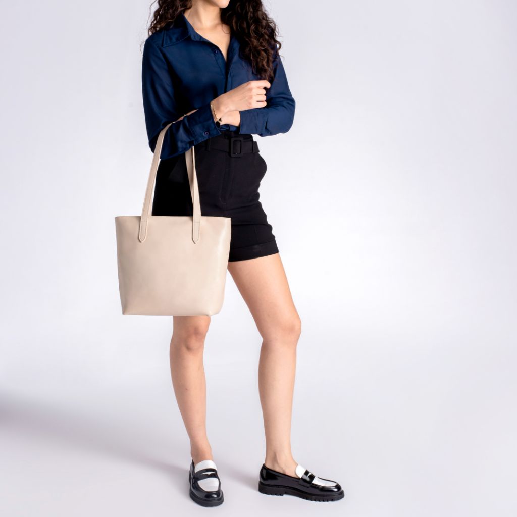Thursday Boots - Women's Bags Everyday Tote | Beige (M) (Zipper) - view 8