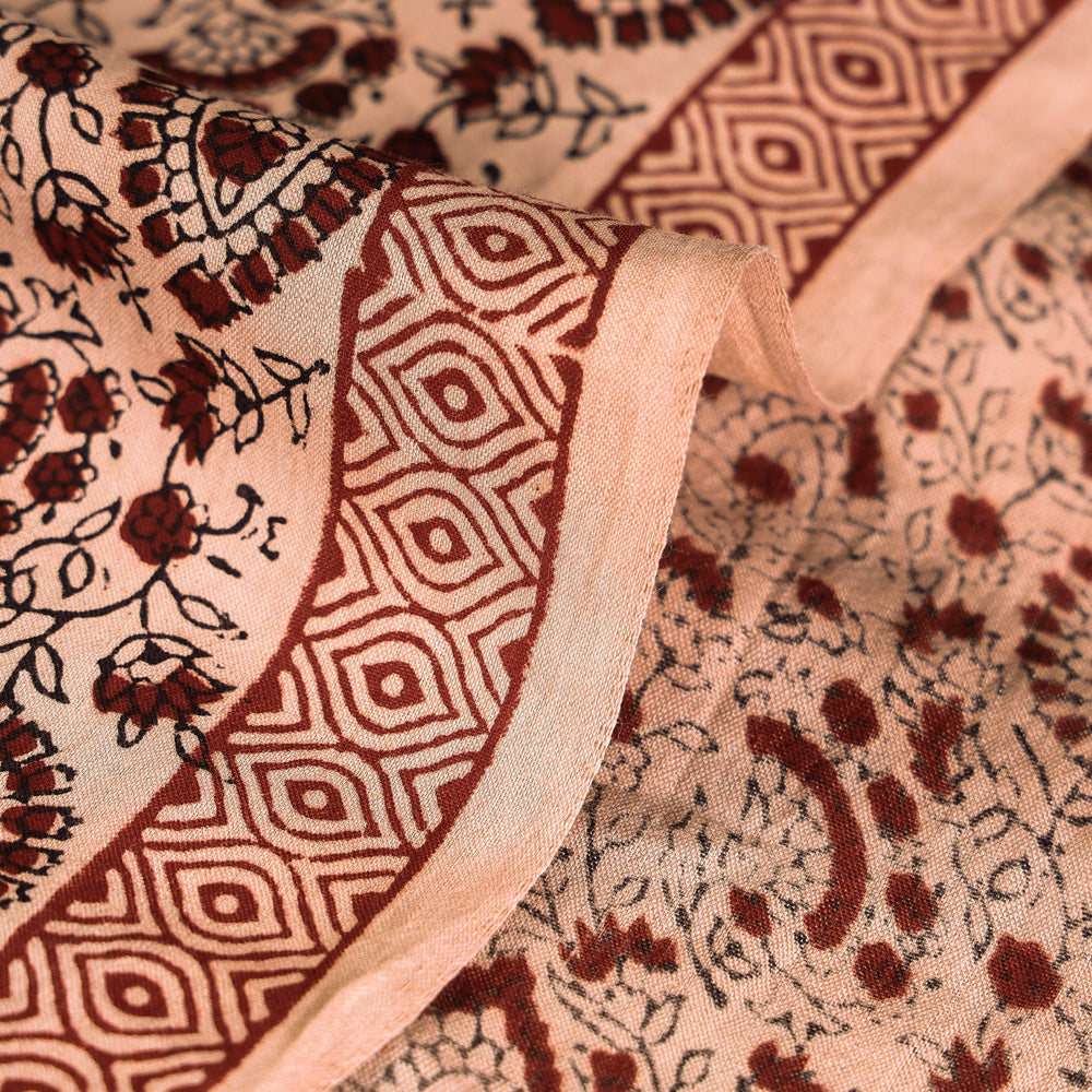 BAGH PRINTS BY UMAR FARUK KHATRI Beige - Handspun Handwoven Mulberry Silk Cotton Bagh Print Fabric - view 4