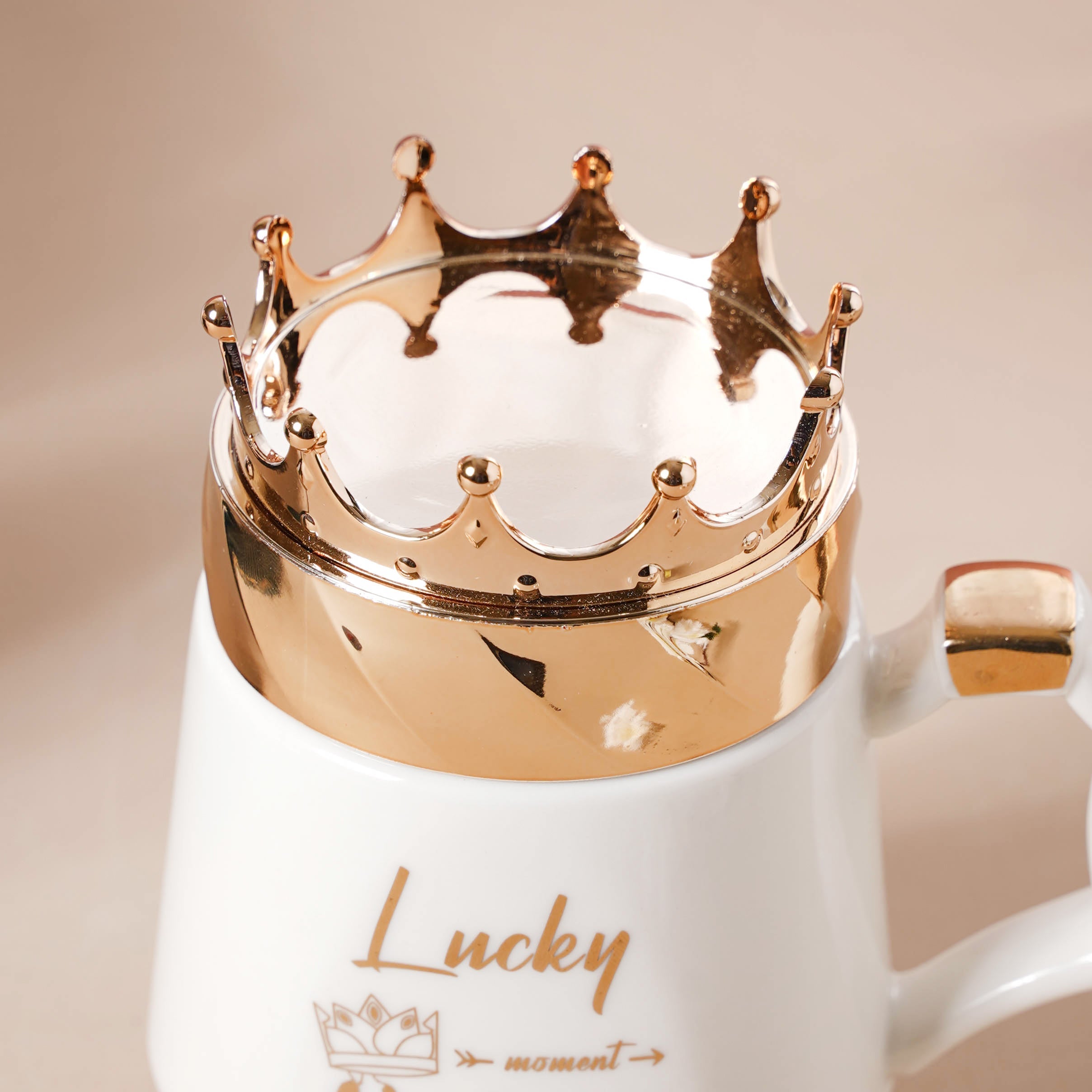 Nestasia Mug With A Crown Lid - view 9