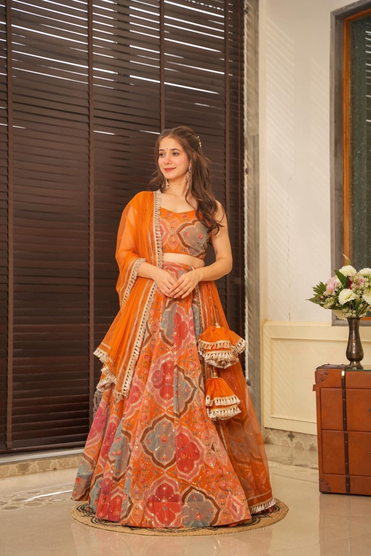 Idaho-o Sangiri embroidered lehenga set – Women's - view 2