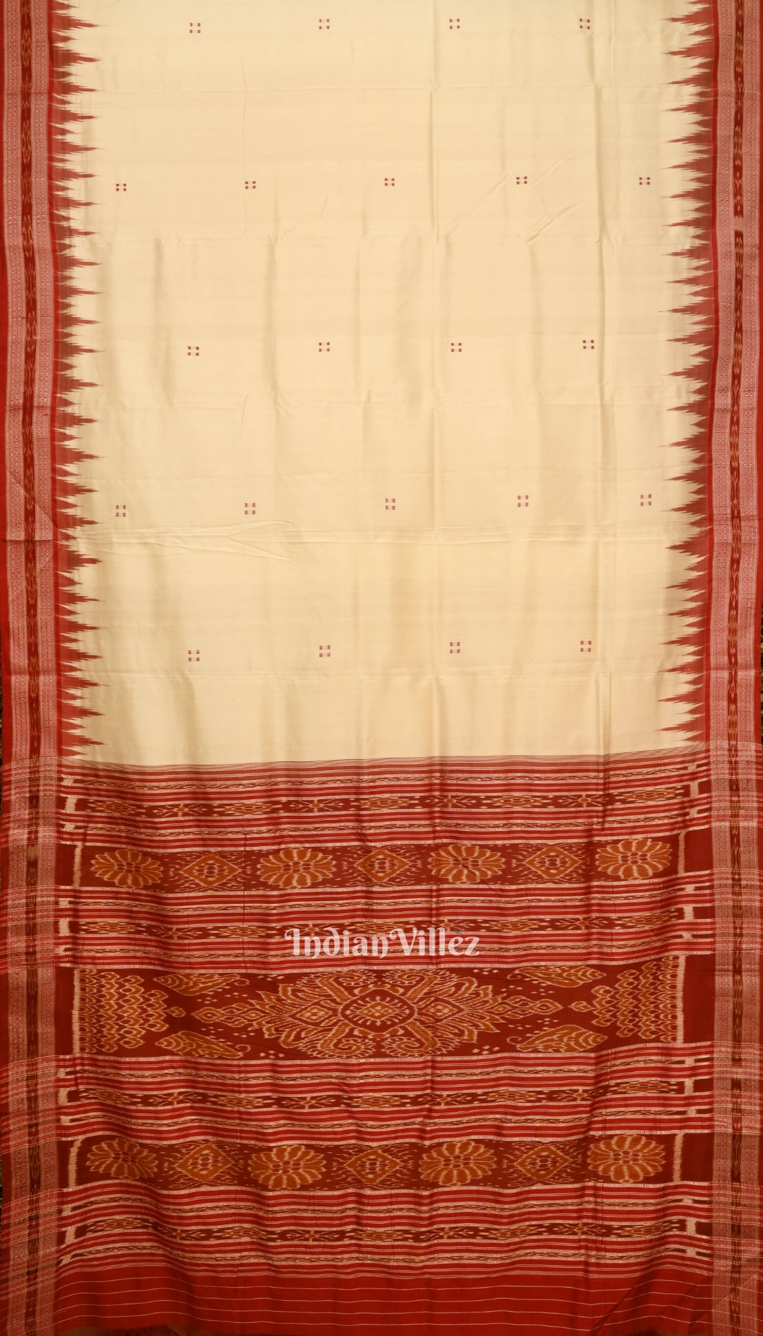 IndianVillèz White Red Phoda Kumbha Design Odisha Ikat Khandua Silk Saree
