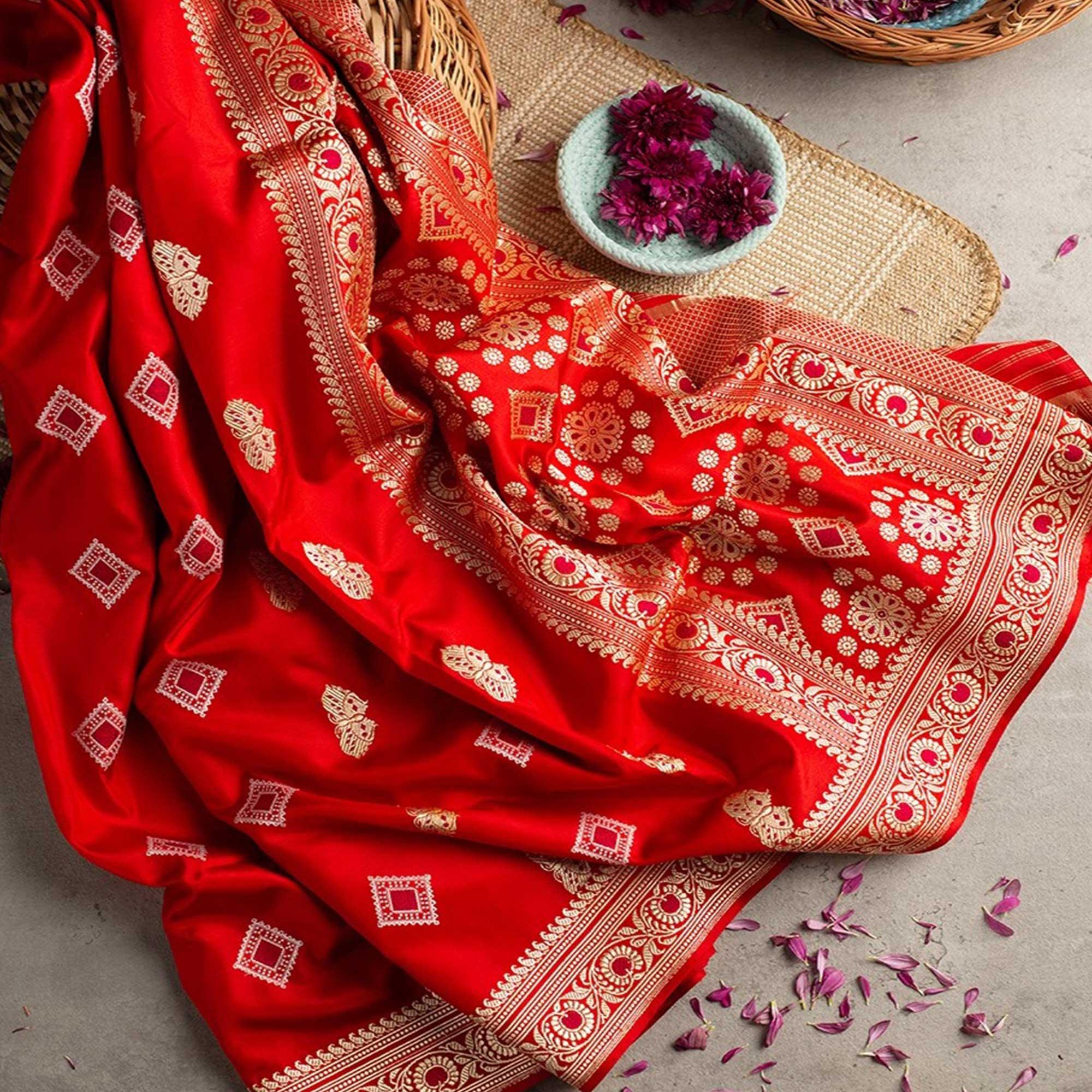 Peachmode Mesmeric Red Colored Festive Woven Banarasi Silk Saree
