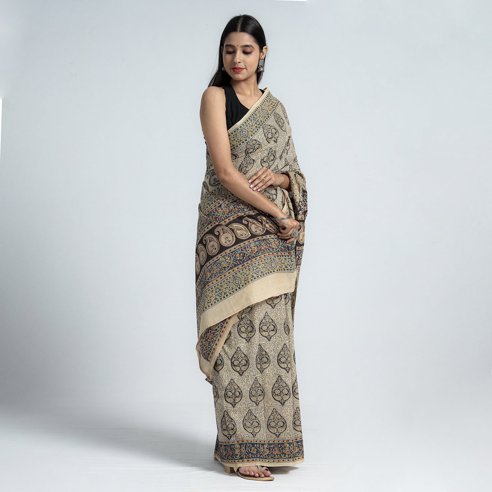 PITCHUKA SRINIVAS KALAMKARI PEDANA Beige - Pedana Block Print Cotton Kalamkari Saree - view 2