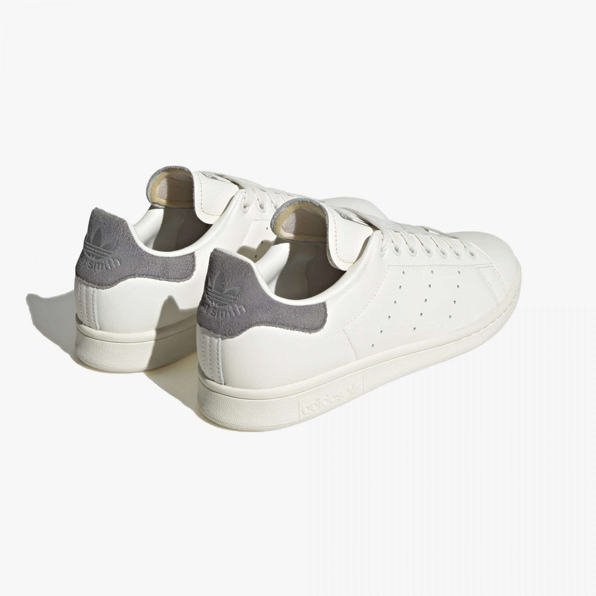Adidas Originals | STAN SMITH { OFF WHITE/PANTONE - view 2